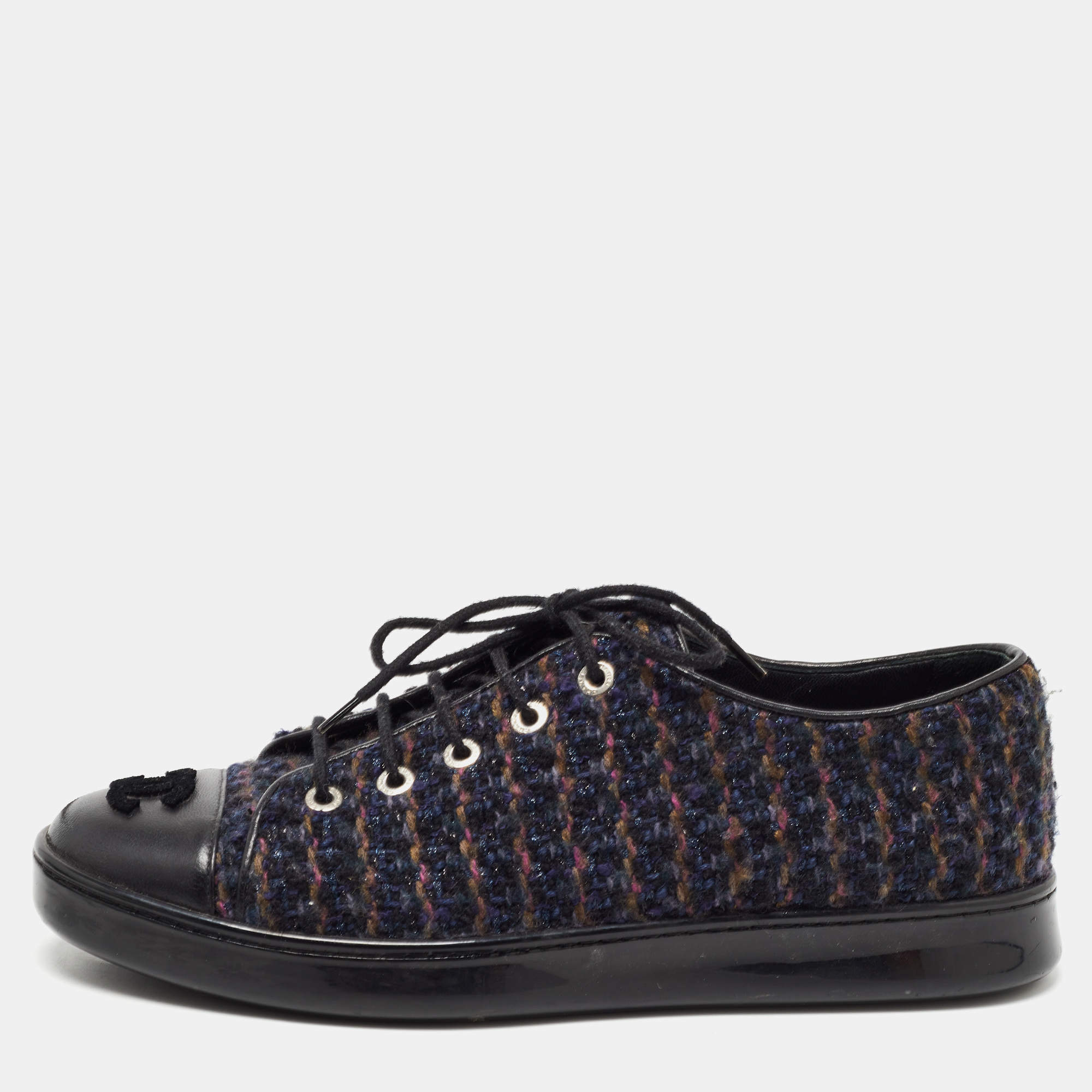 Chanel Blue/Black Tweed and Leather Cap Toe CC Low Top Sneakers Size 37.5