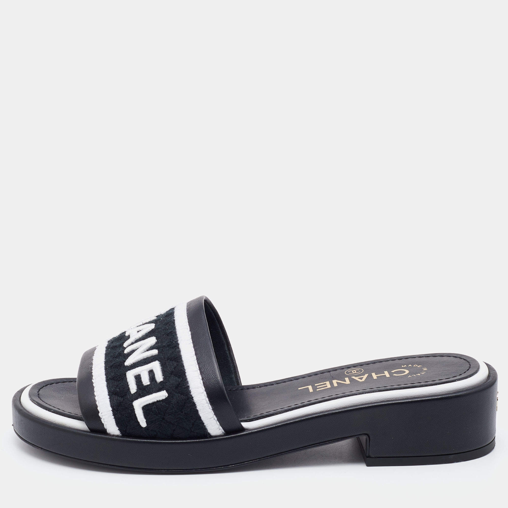 Pre Owned Chanel Black Leather CC Flat Slides Size 36.5