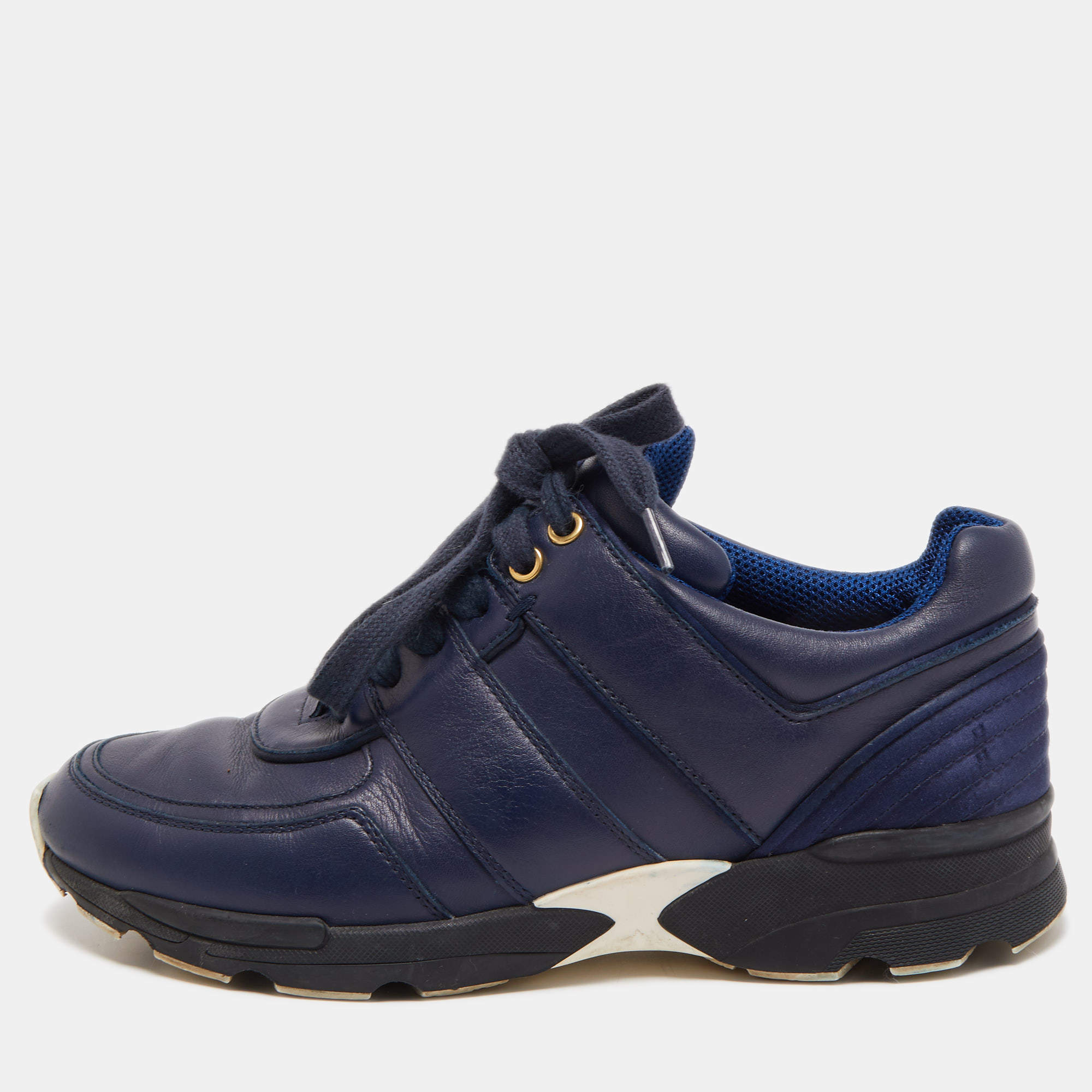 Pre Owned Chanel Navy Blue Satin And Leather CC Low Top Sneakers Size 37.5