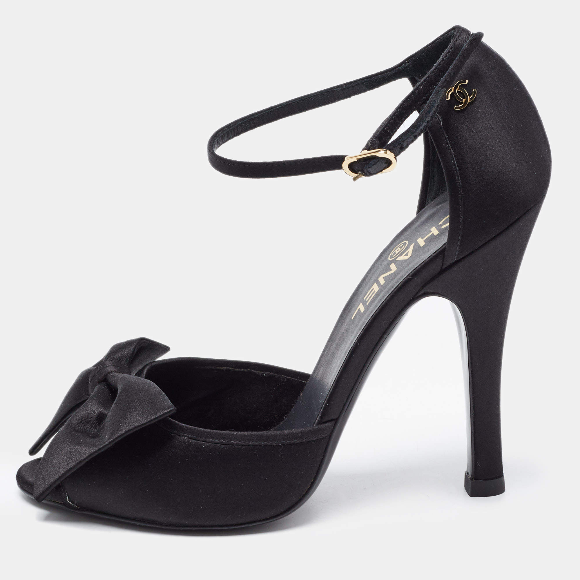 Chanel black heels best sale