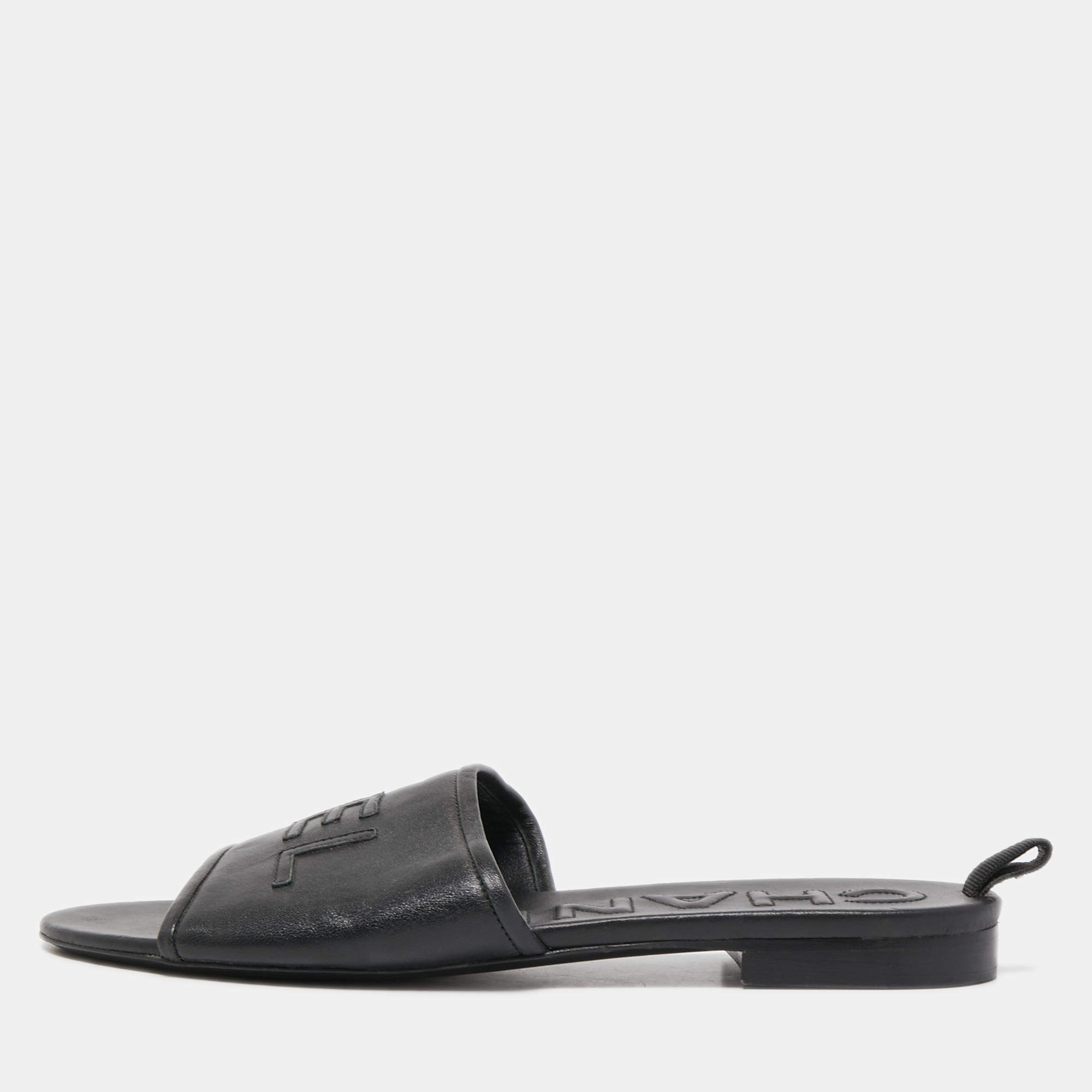 Pre Owned Chanel Black Leather Logo Flat Slides Size 38.5