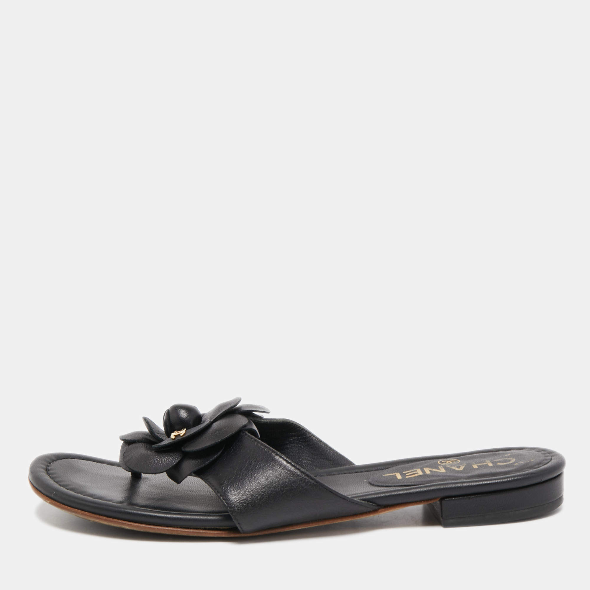 Chanel Black Leather CC Camellia Flat Thong Sandals Size 35.5