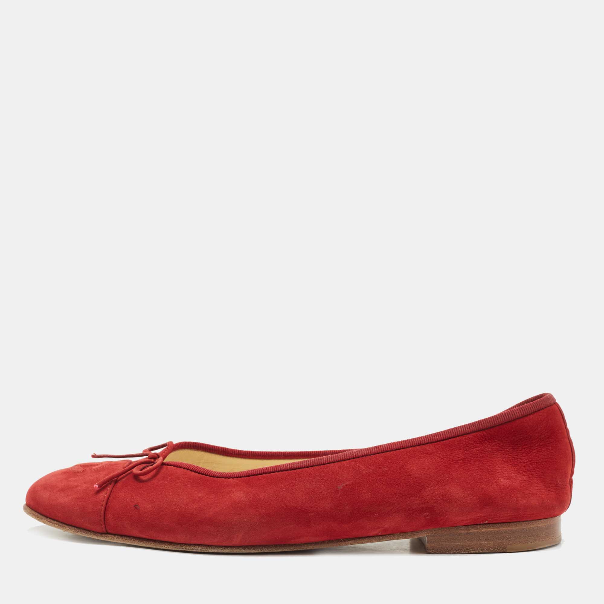 Pre Owned Chanel Red Suede Bow CC Cap Top Ballet Flats Size 41