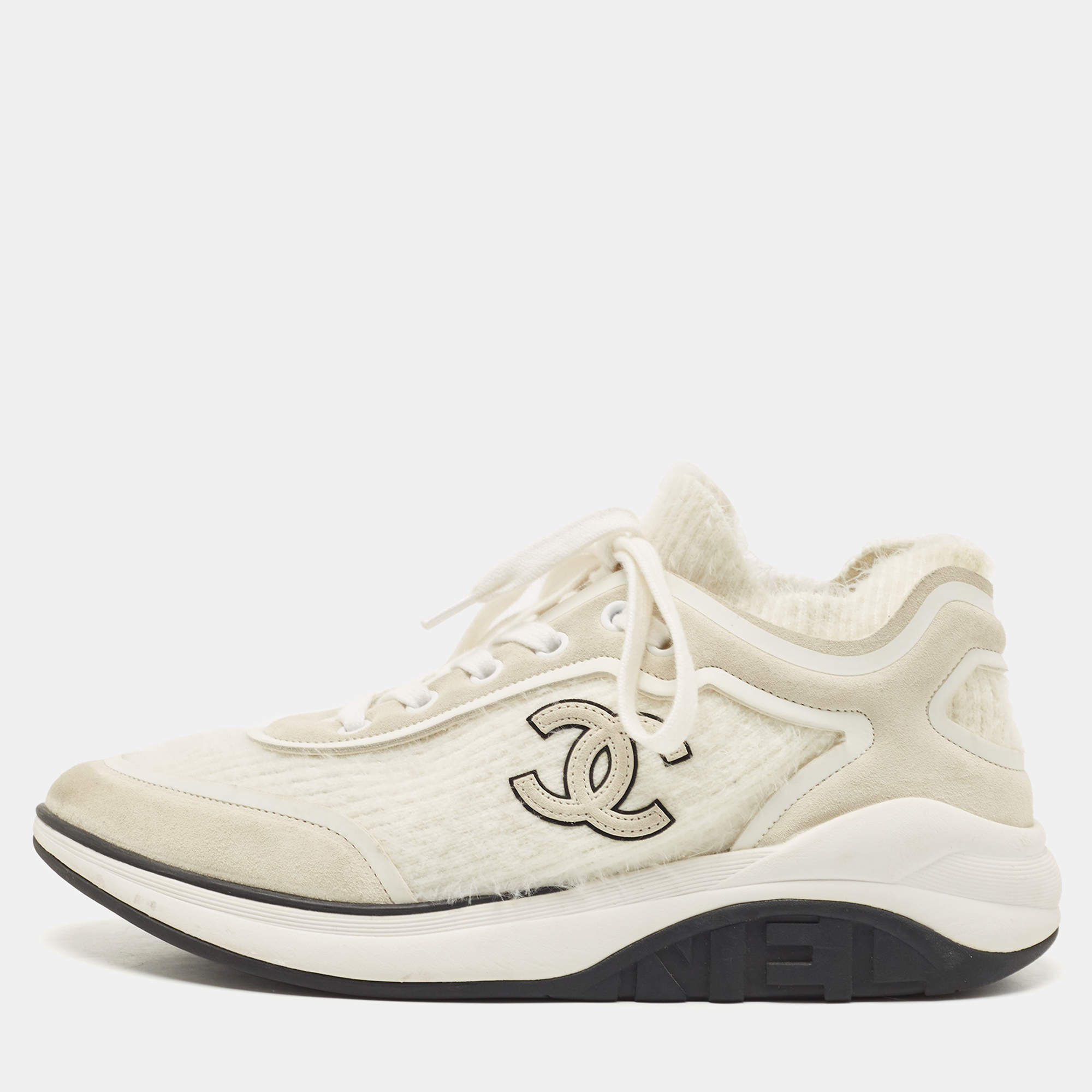 Pre Owned Chanel Two Tone Suede and Knit Fabric CC Low Top Sneakers Size 38