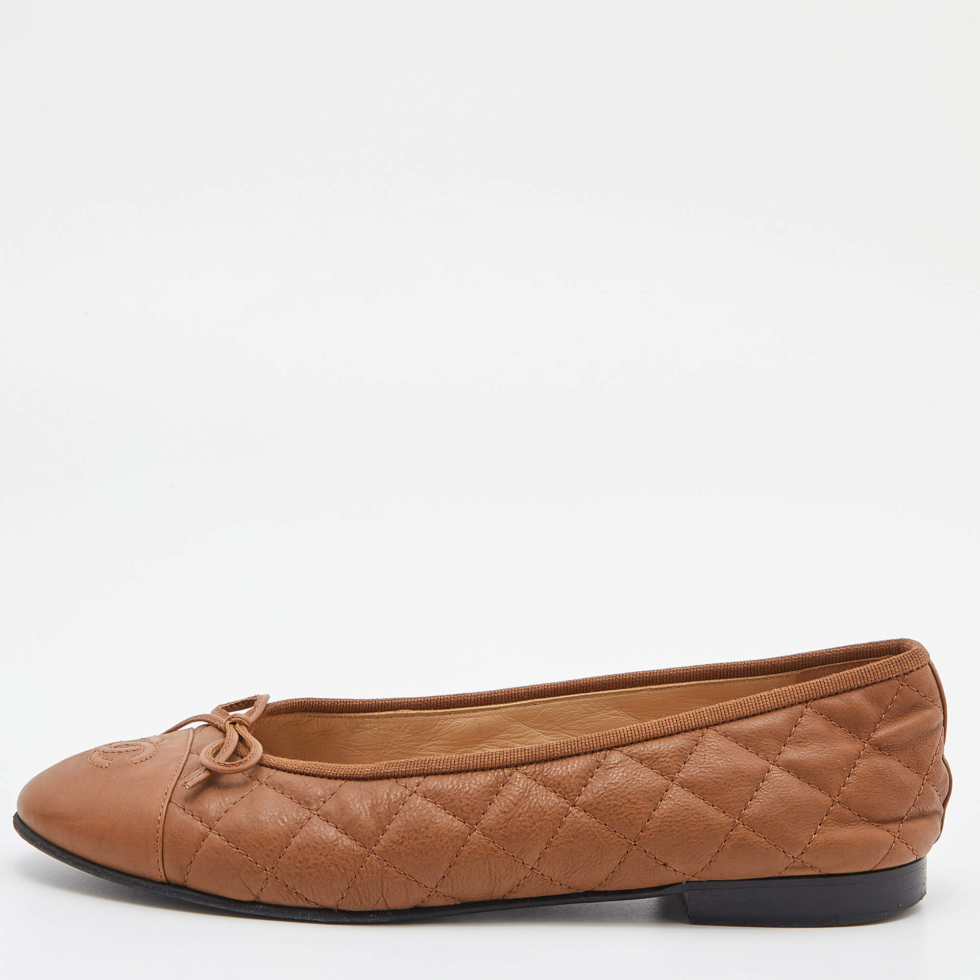 Pre Owned Chanel Brown Quilted Leather CC Bow Ballet Flats Size 39