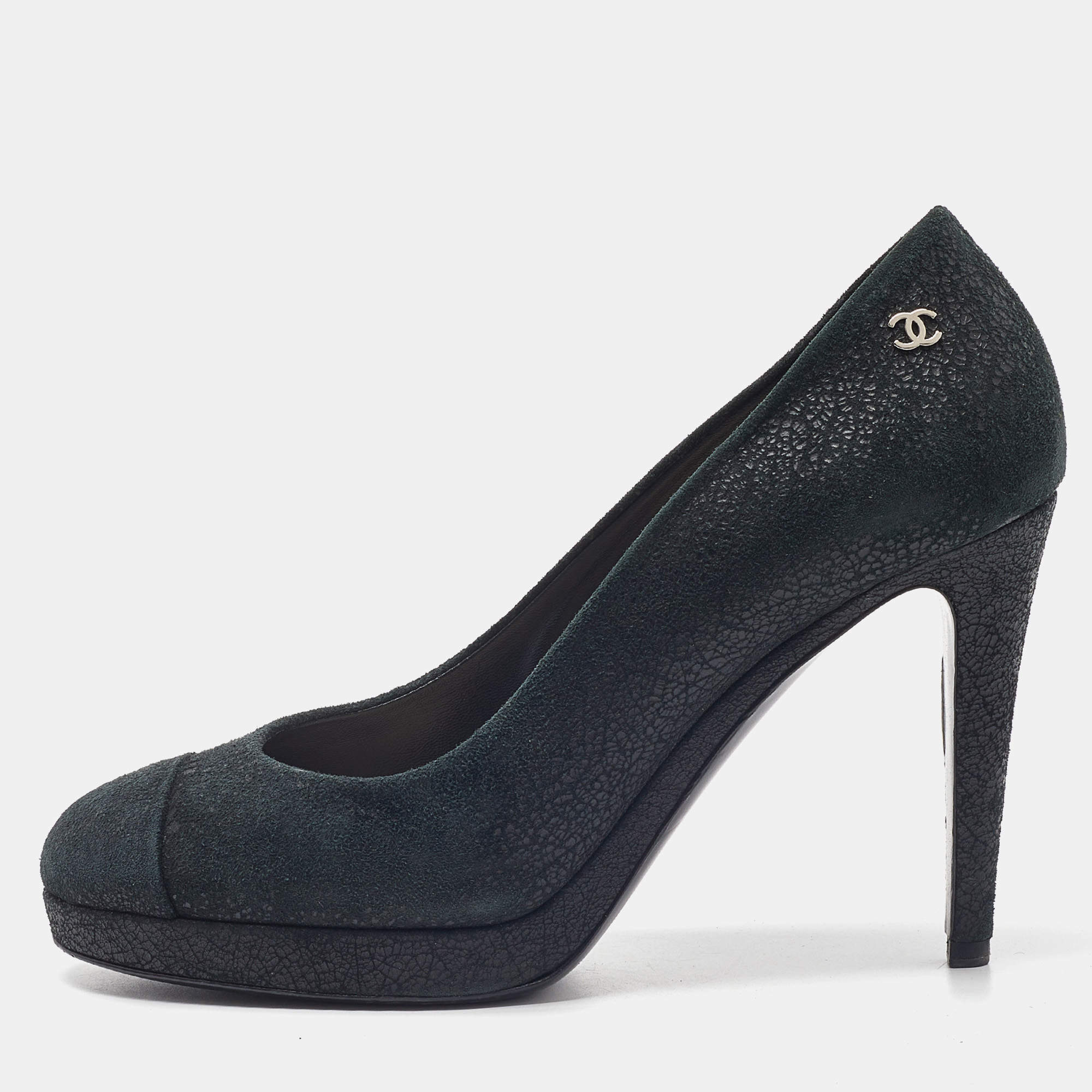 Pre Owned Chanel Black Suede CC Cap Toe Pumps Size 38.5