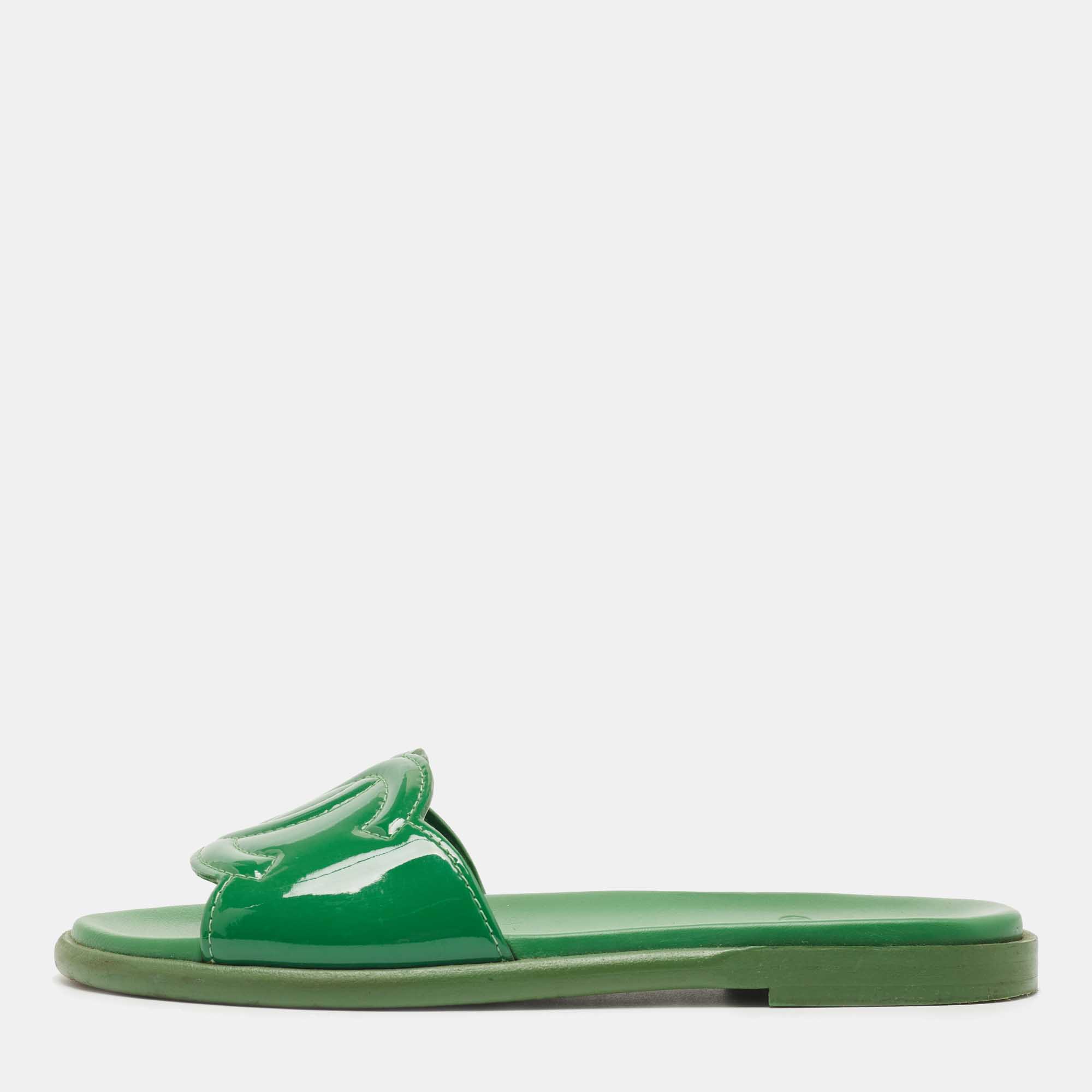 Chanel Green Patent Leather CC Flat Slides Size 40.5