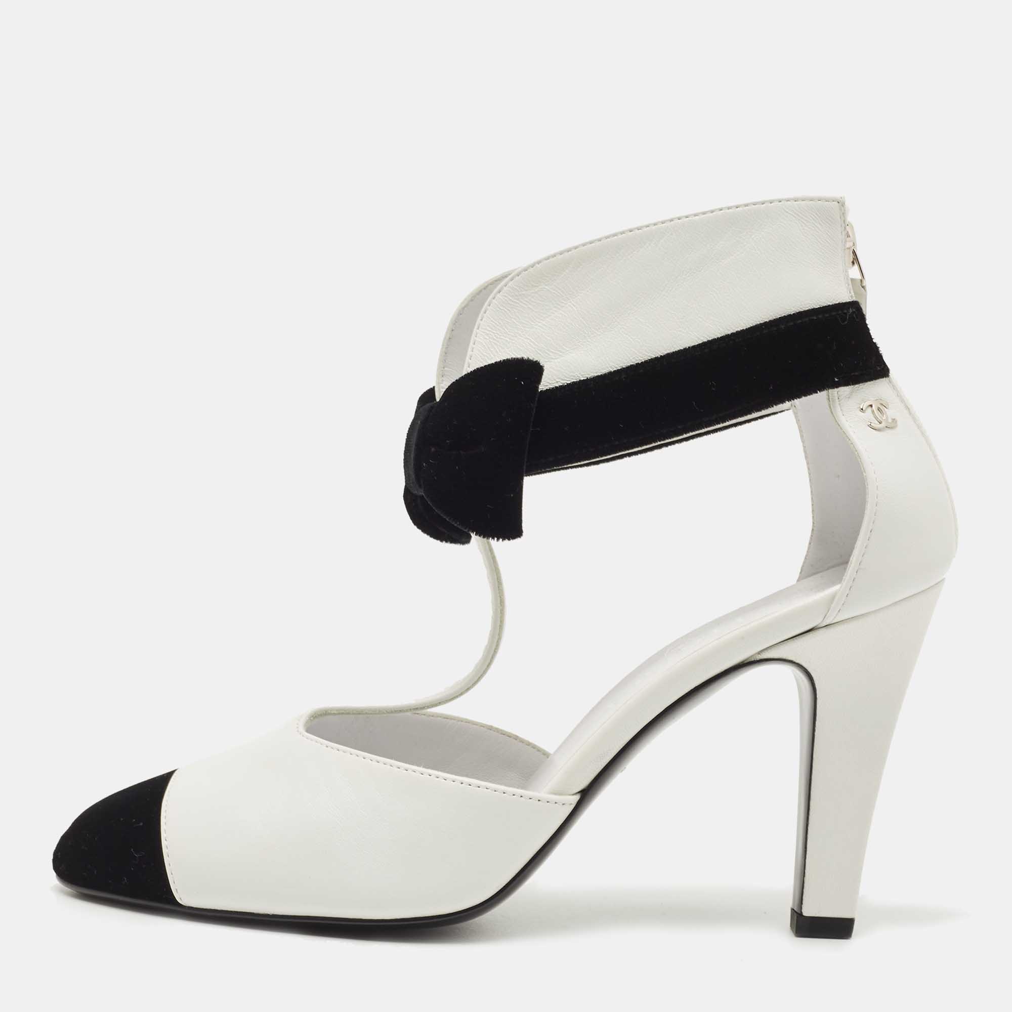 Pre Owned Chanel White/Black Leather And Velvet Cap Toe CC Bow Cut Out Ankle Boots Size 37.5