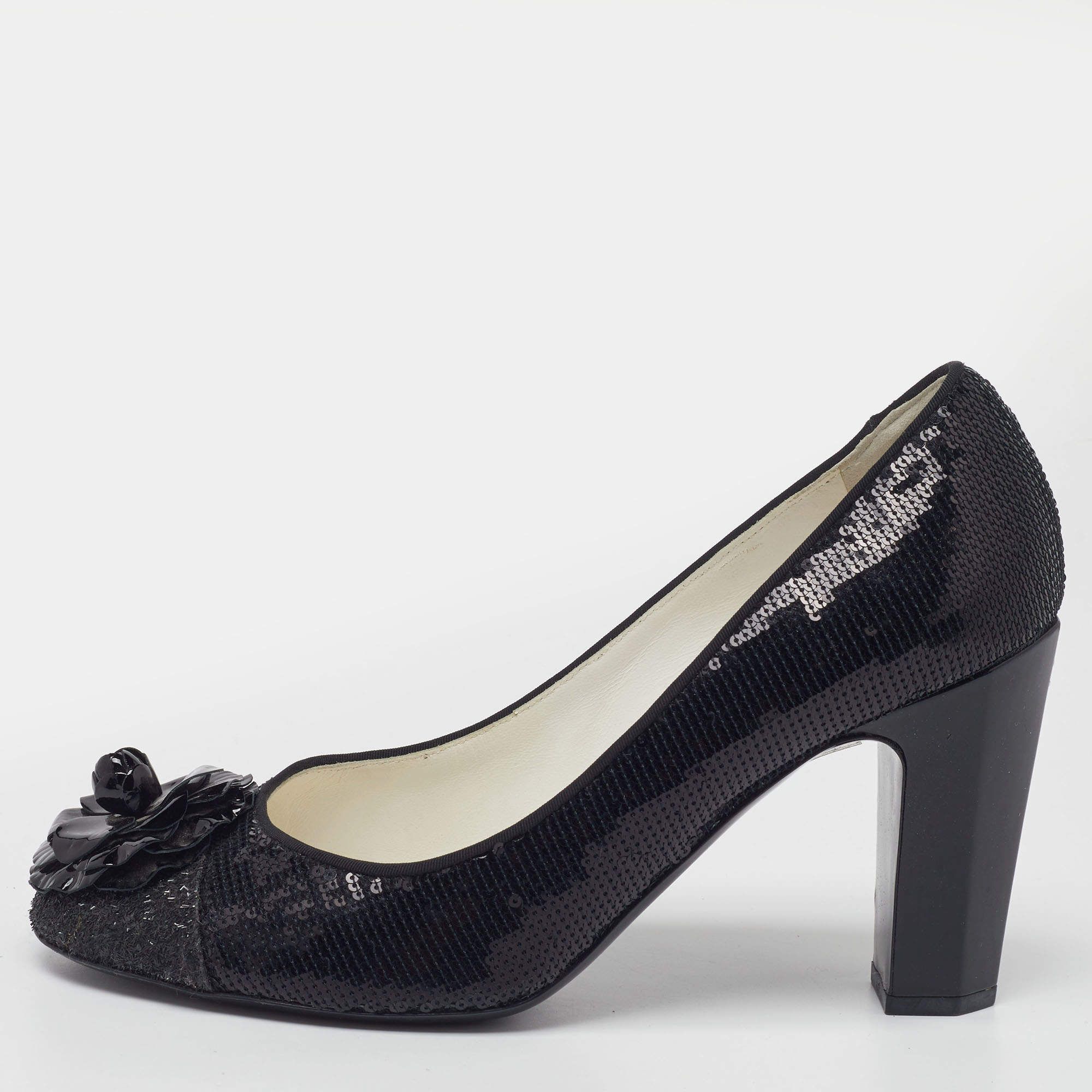Pre Owned Chanel Black Sequins Camellia CC Block Heel Pumps Size 41