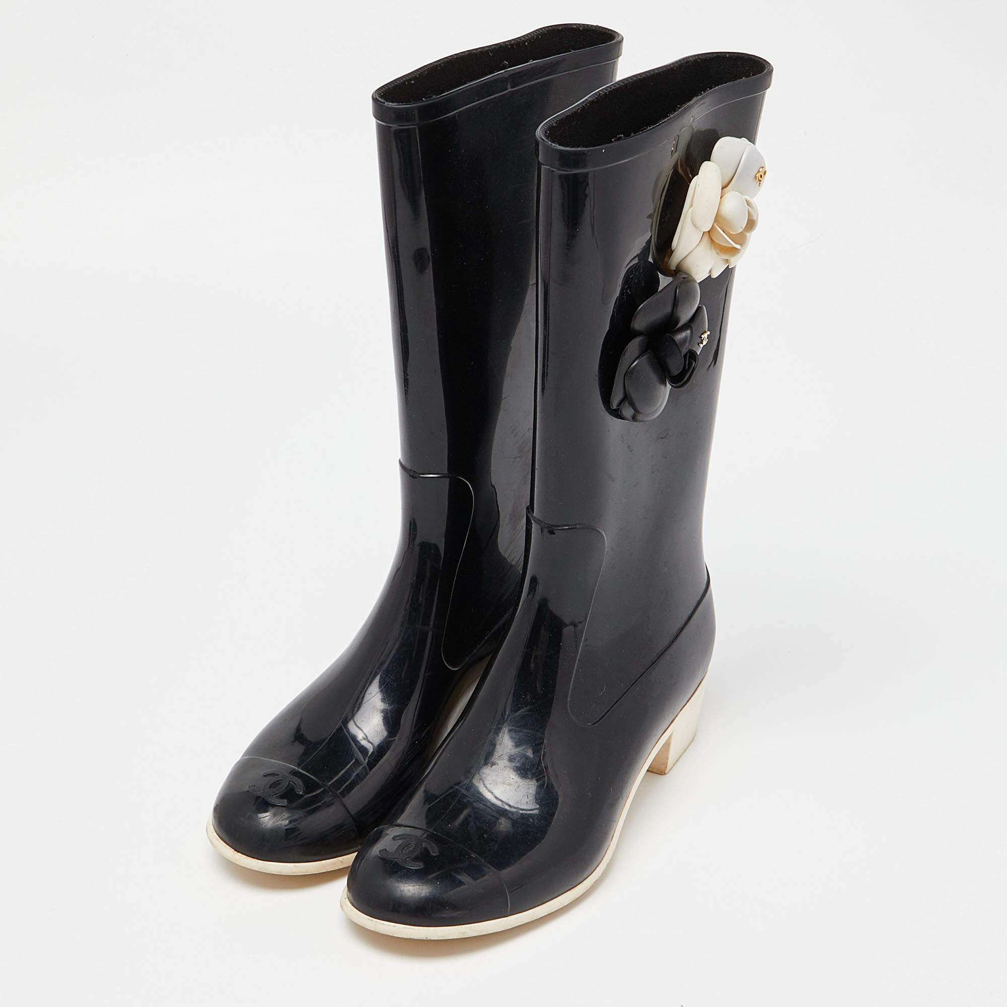 Chanel Black Rubber Camelia Rain Boots Size 38 Chanel