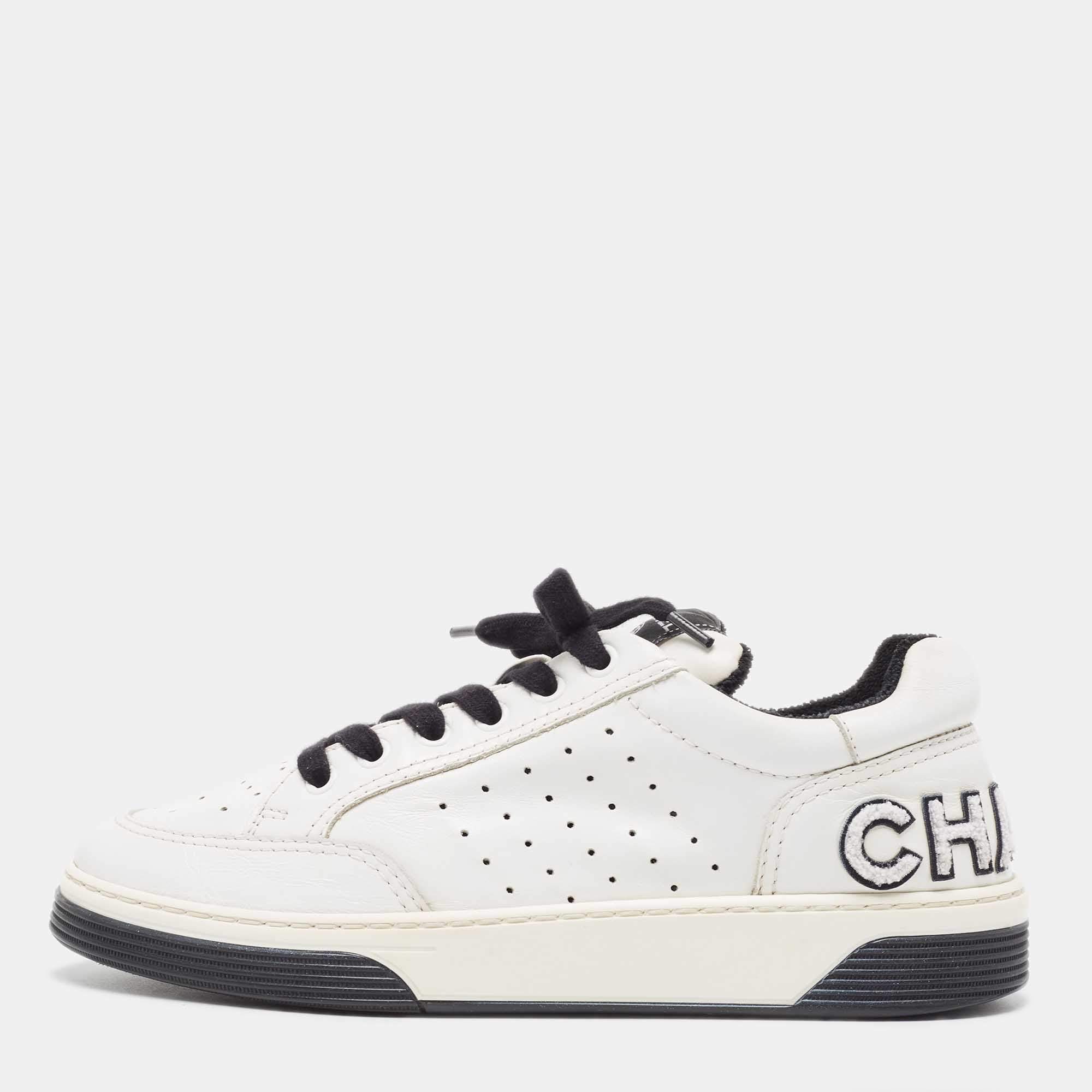 Pre Owned Chanel White Perforated Leather Logo Low Top Sneakers Size 39