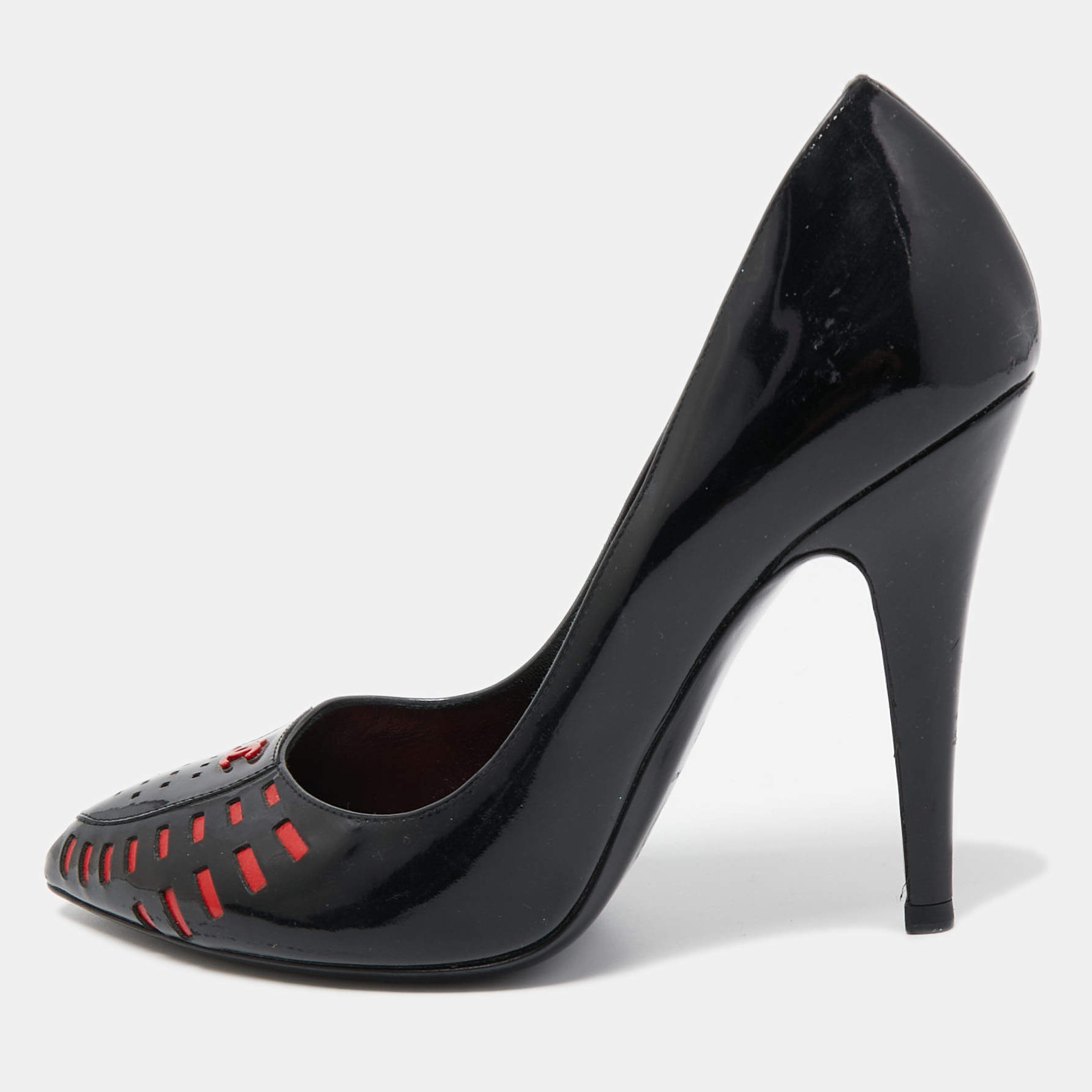 Pre Owned Chanel Black/Red Patent Pointed Toe Pumps Size 38