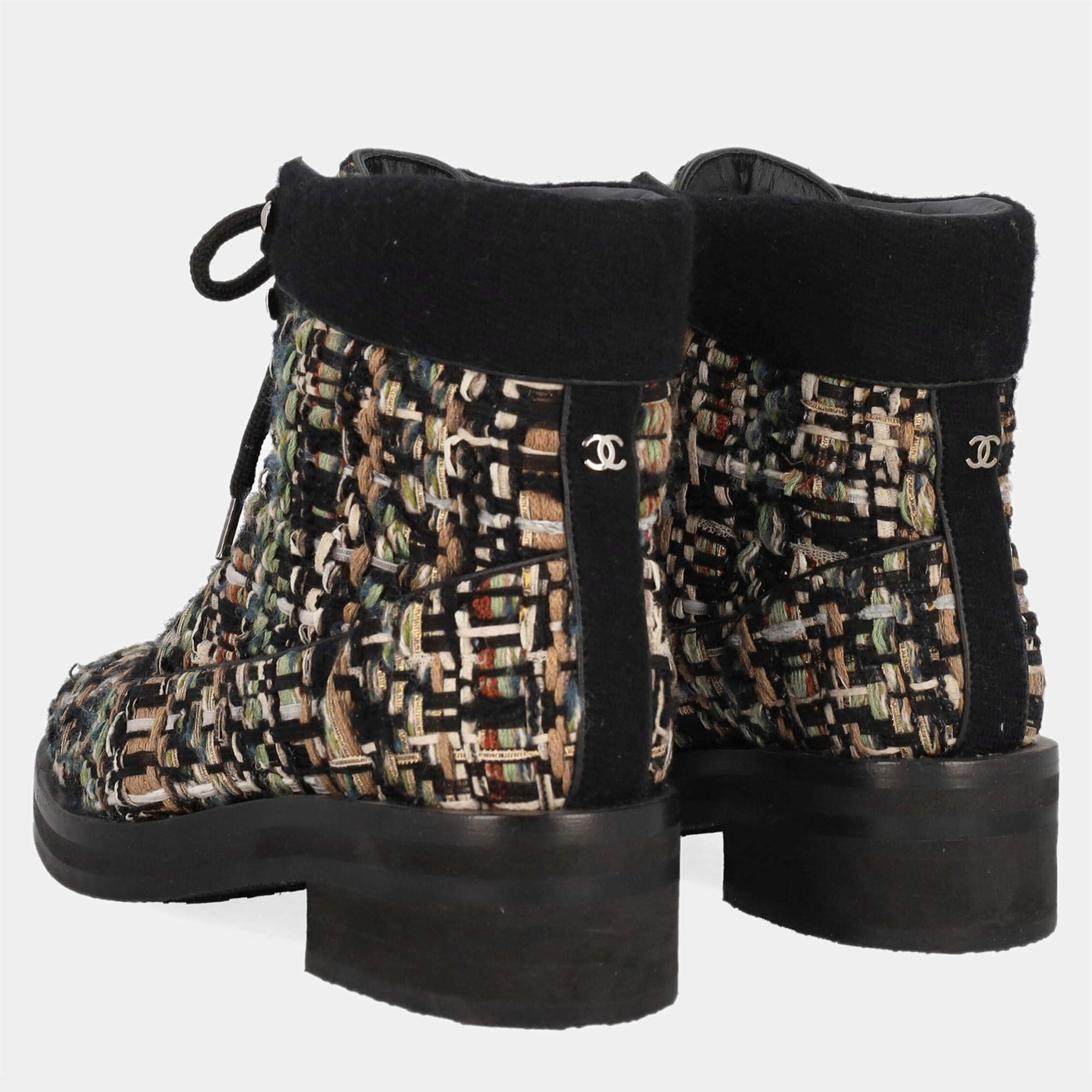 Chanel snow deals boots 218