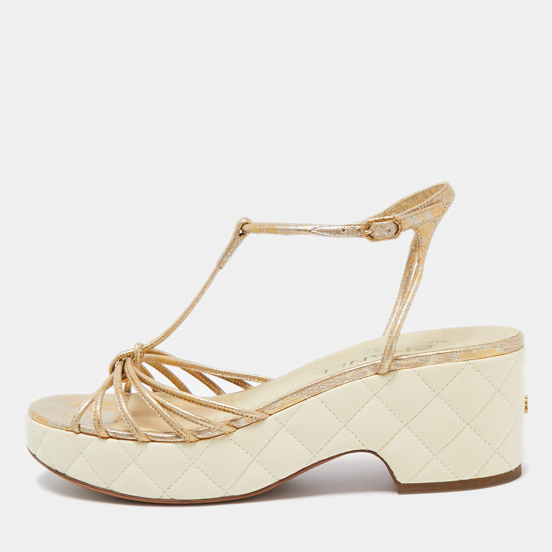 Pre Owned Chanel Cream Leather CC Wedge Sandals Size 37.5