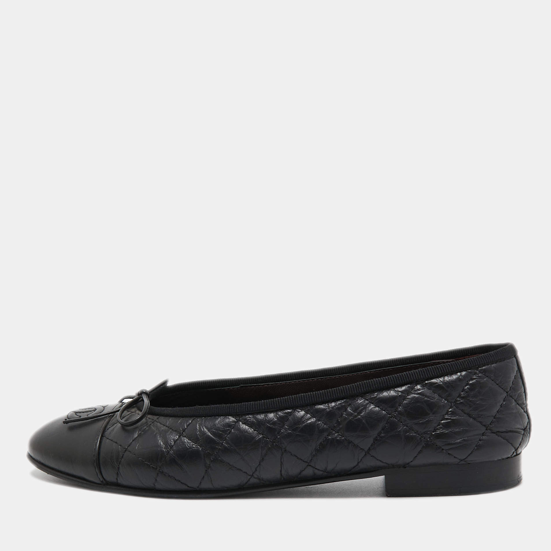 Pre Owned Chanel Black Leather CC Ballet Flats Size 37.5