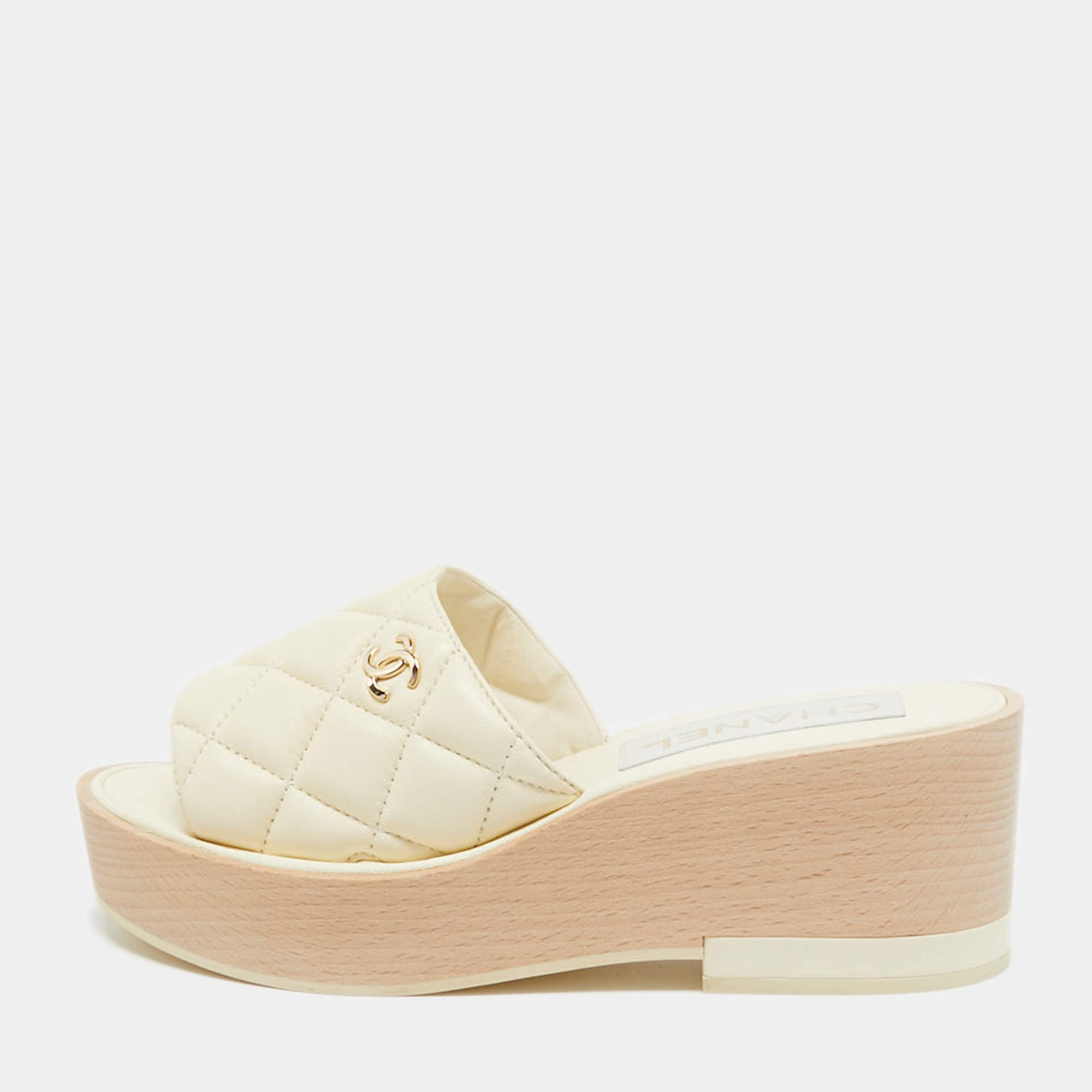 Chanel Cream Quilted Leather Slide Platform Sandals Size 37