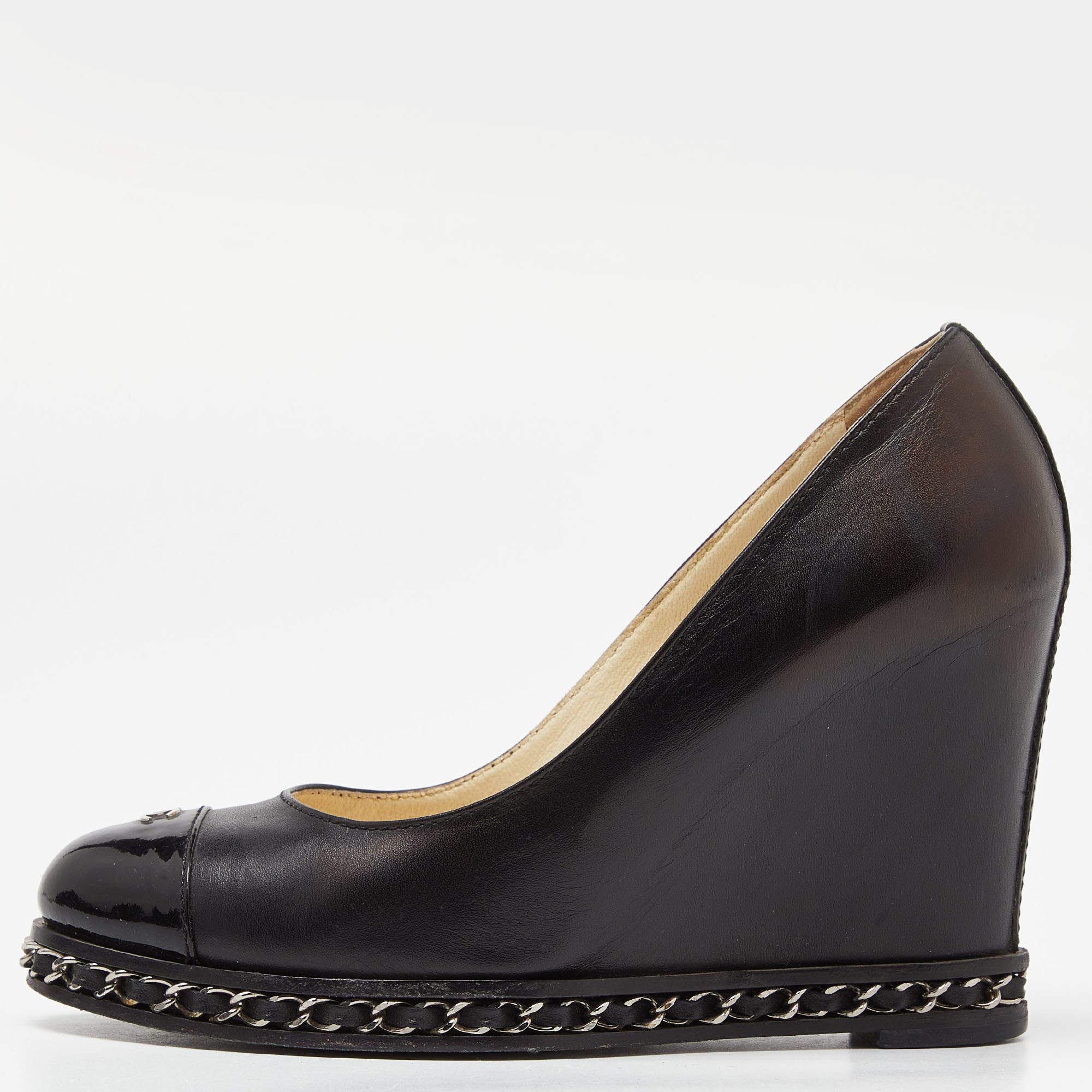 Pre Owned Chanel Black Leather and Patent Leather CC Cap Toe Chain Embellished Wedge Pumps Size 35