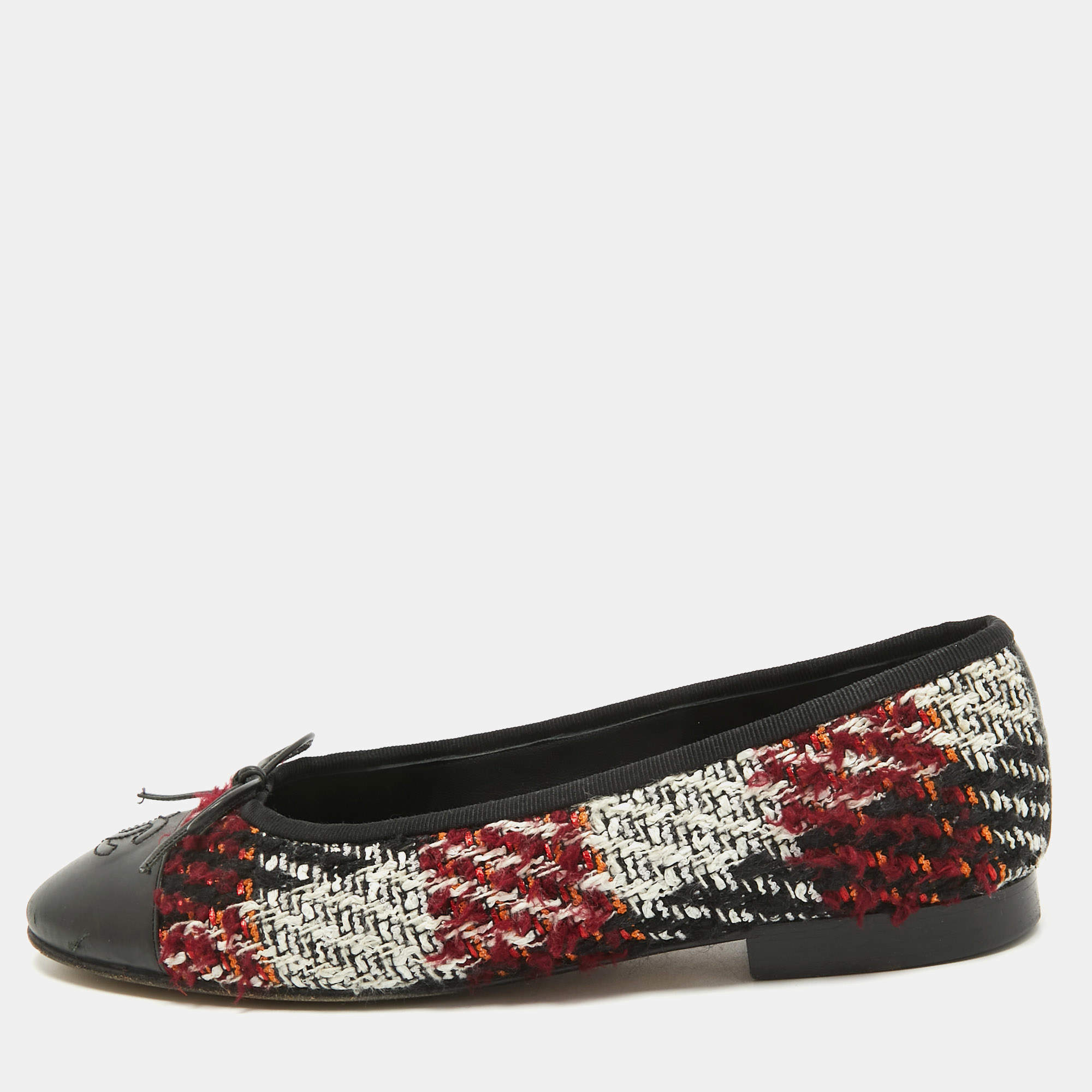 Pre Owned Chanel Multicolor Fabric and Leather CC Ballet Flats Size 38.5