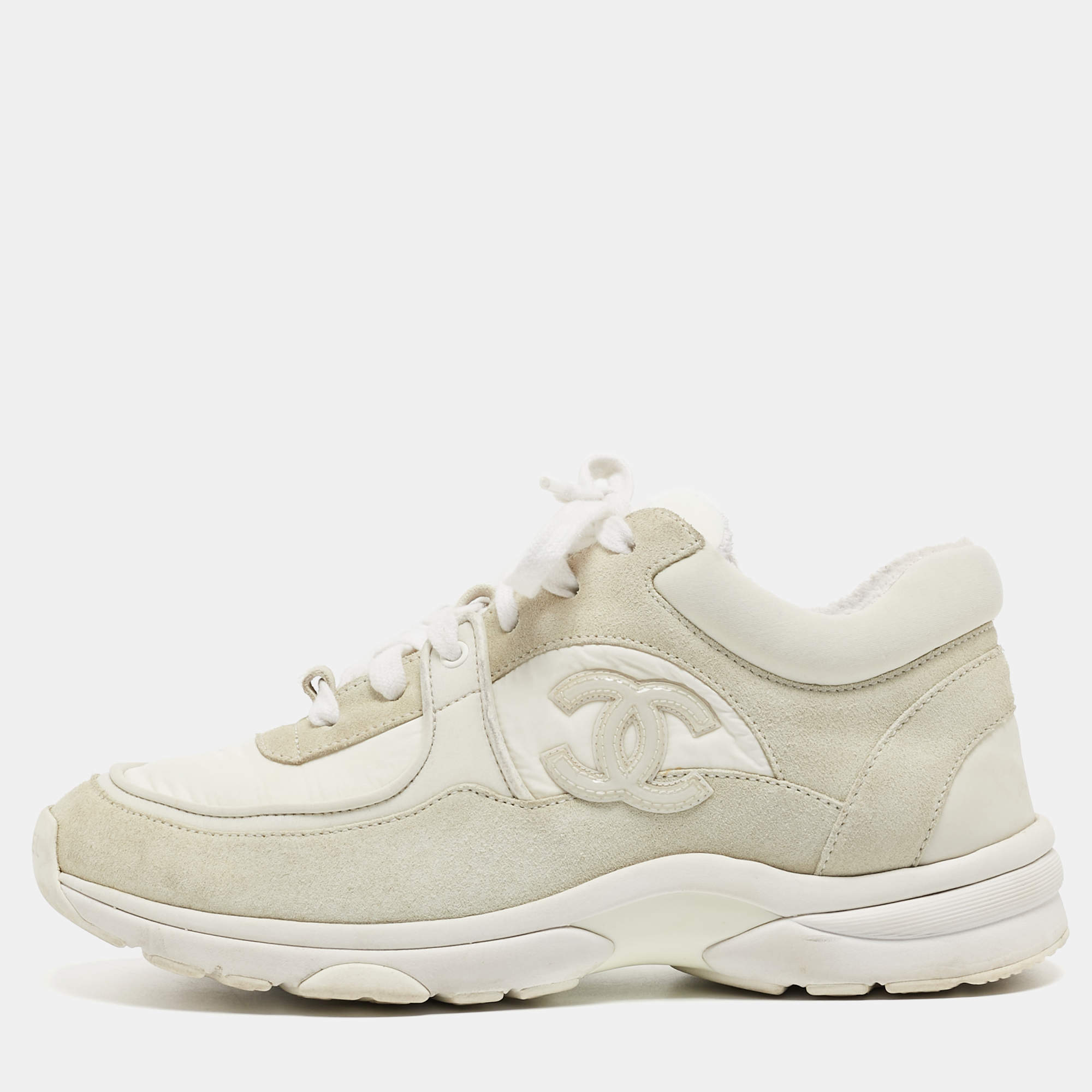 Pre Owned Chanel Grey/White Suede and Fabric CC Low Top Sneakers Size 36.5