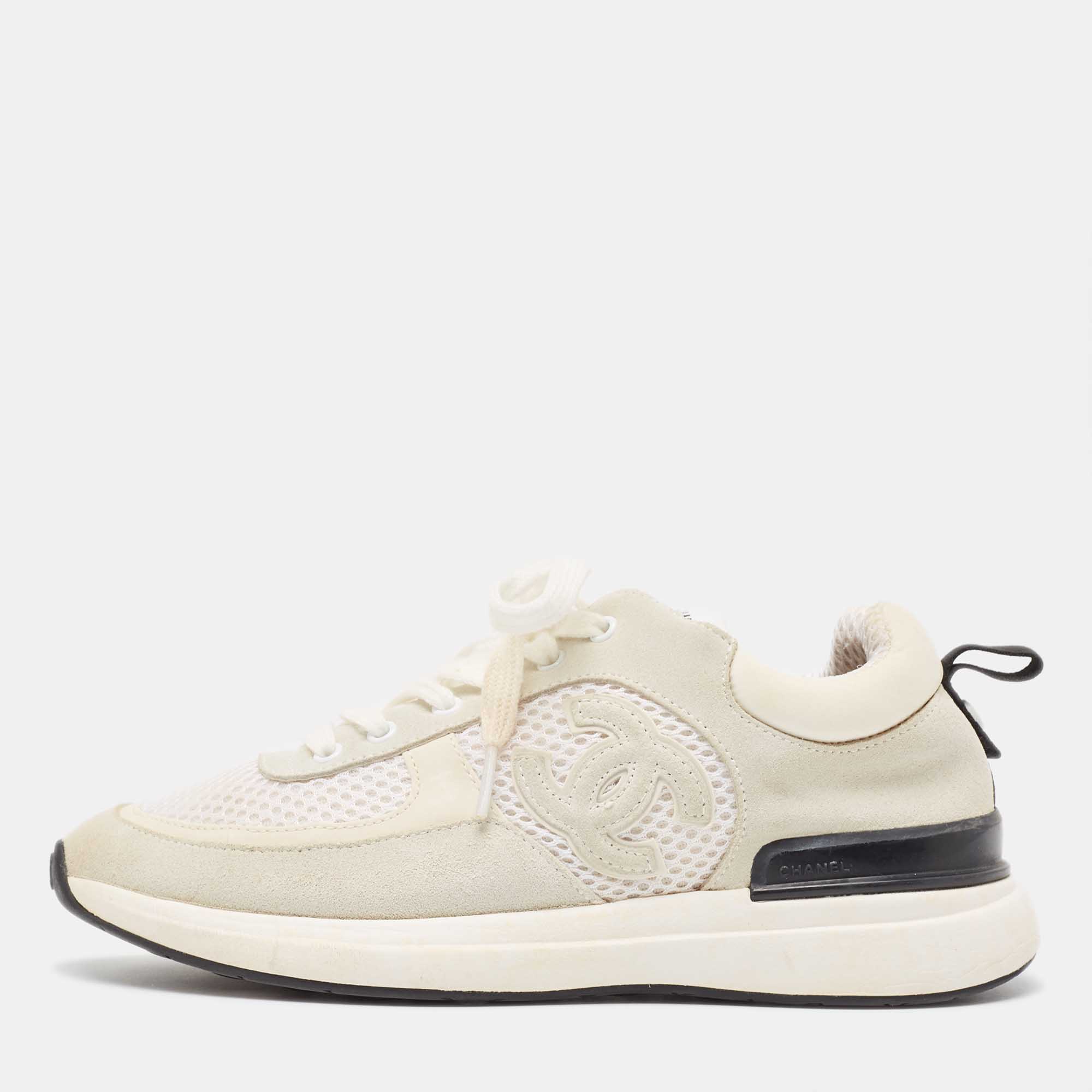 Pre Owned Chanel White/Grey Mesh and Suede CC Low Top Sneakers Size 35