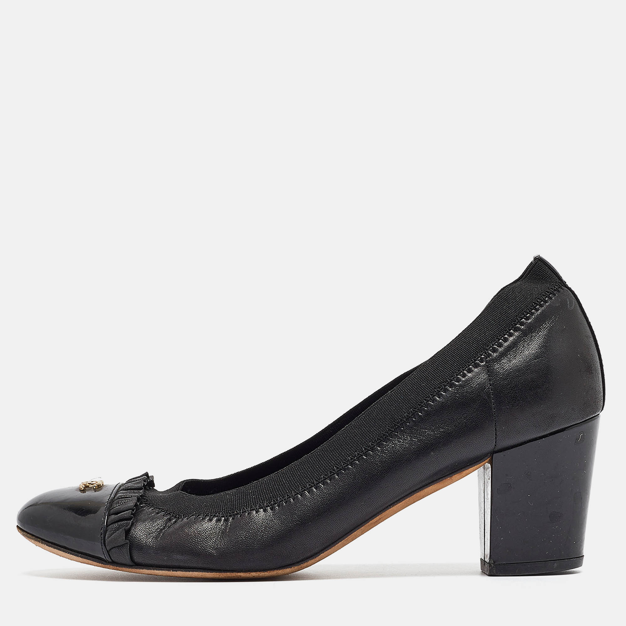 Pre Owned Chanel Black Leather And Elastic Cap Toe Pumps Size 37