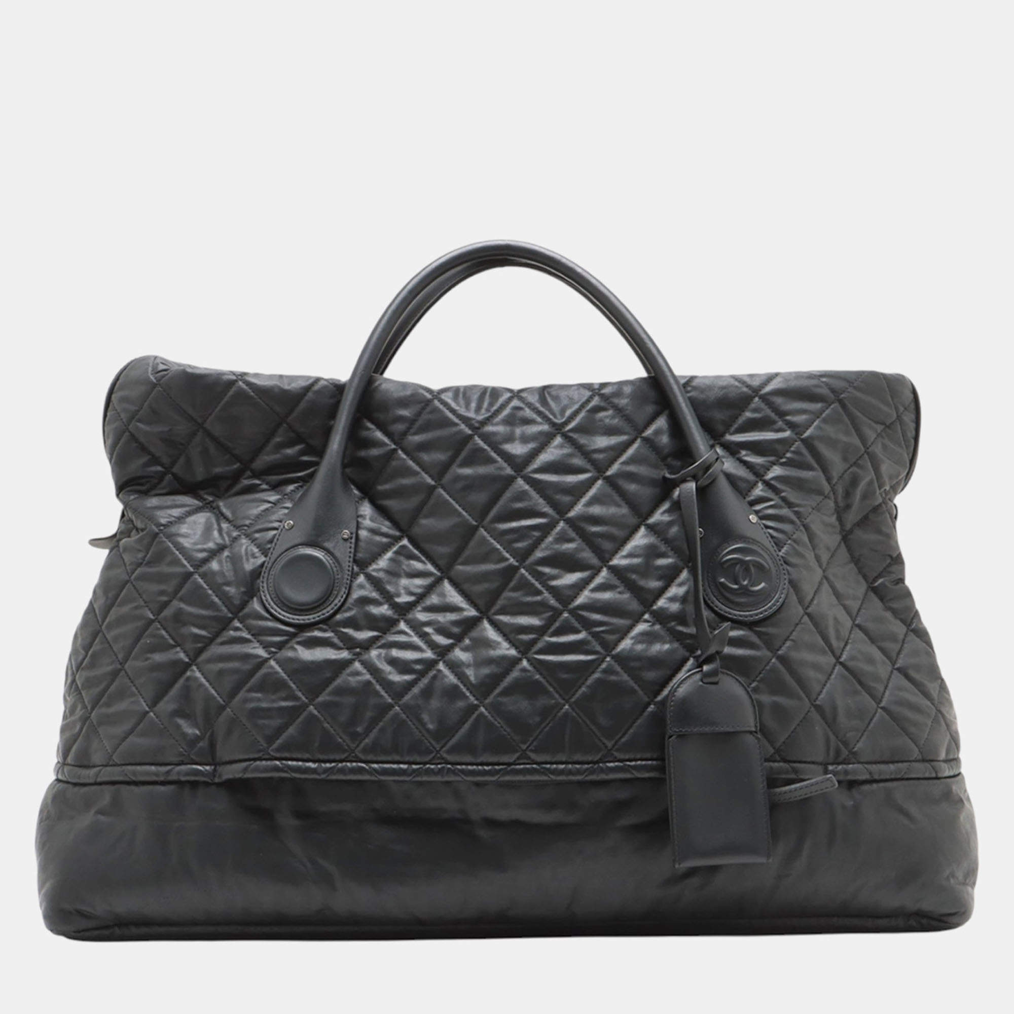 Pre Owned Chanel Quilted Coated Canvas Horizontal Sport Weekender