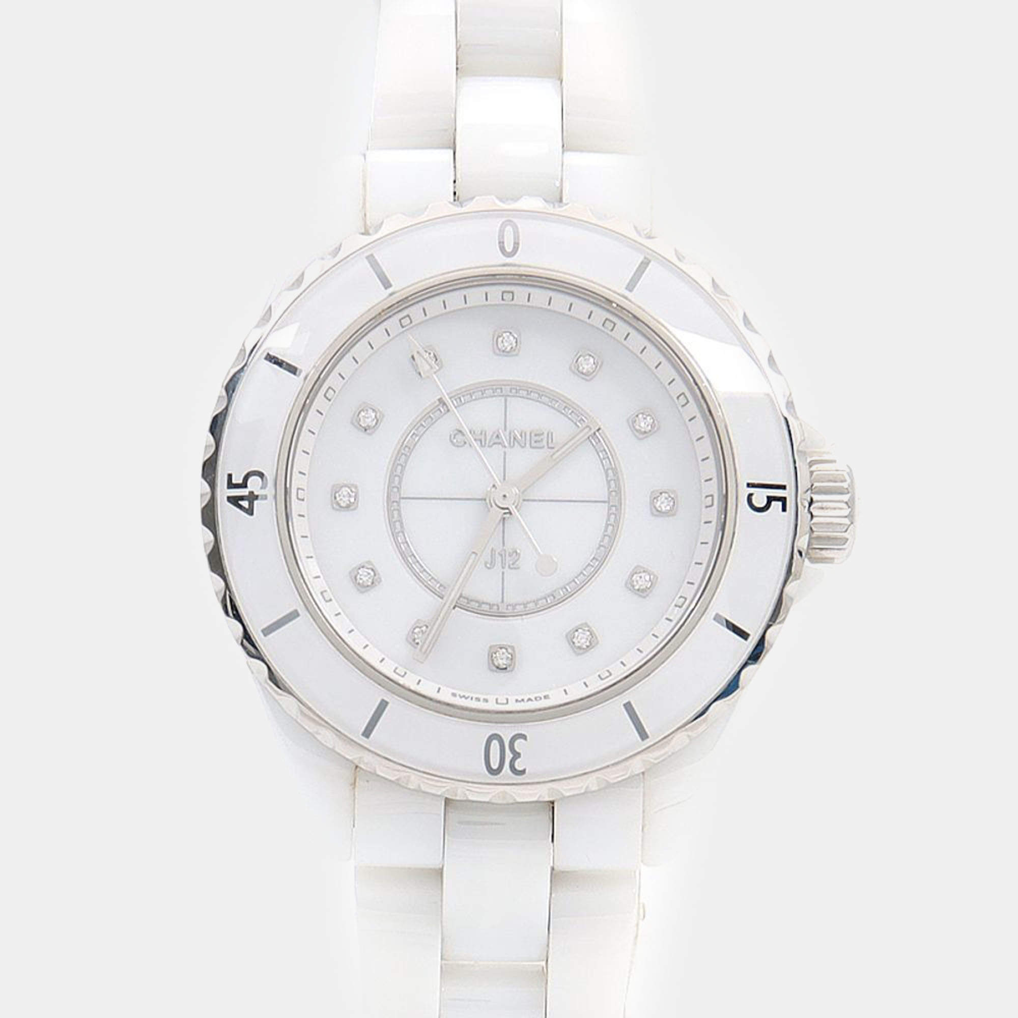 Pre Owned Chanel J12 H5703 Quartz Ceramic Stainless Steel Women's Wristwatch 34 mm