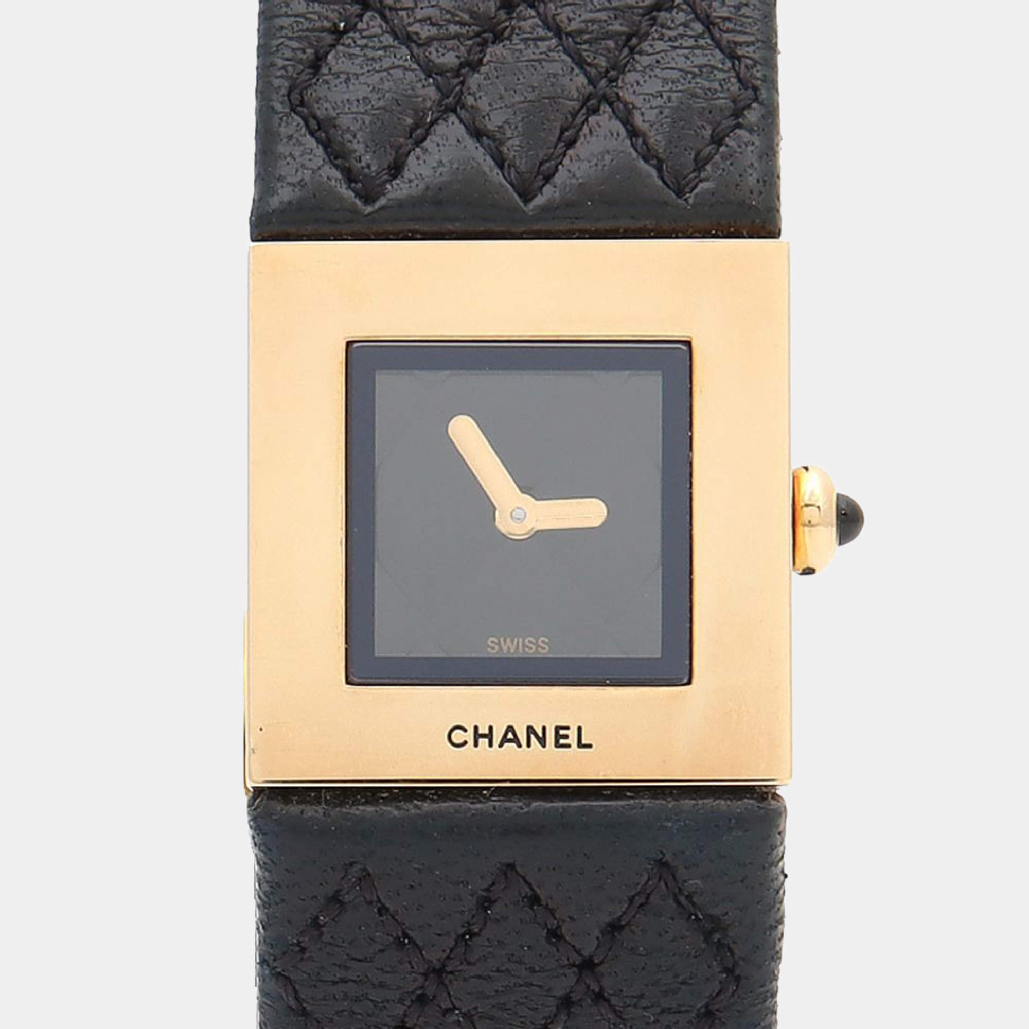 Pre Owned Chanel Matelasse Quartz Yellow Gold Women's Wristwatch 19 mm