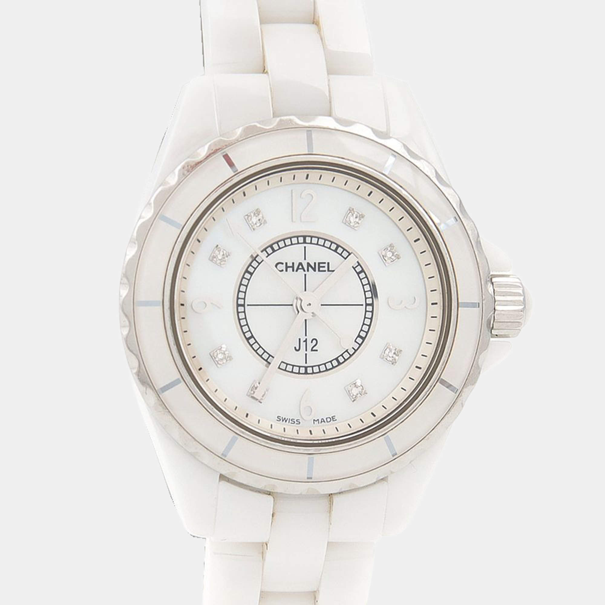 Pre Owned Chanel J12 H2570 Quartz White Diamonds Ceramic Women's Wristwatch 29mm