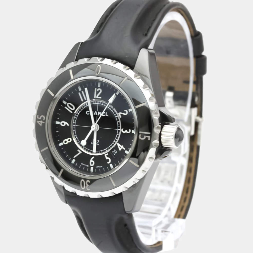 مملوكة مسبقًا Chanel Black Ceramic And Stainless Steel J12 H0680 Quartz Women's Wristwatch 33 mm