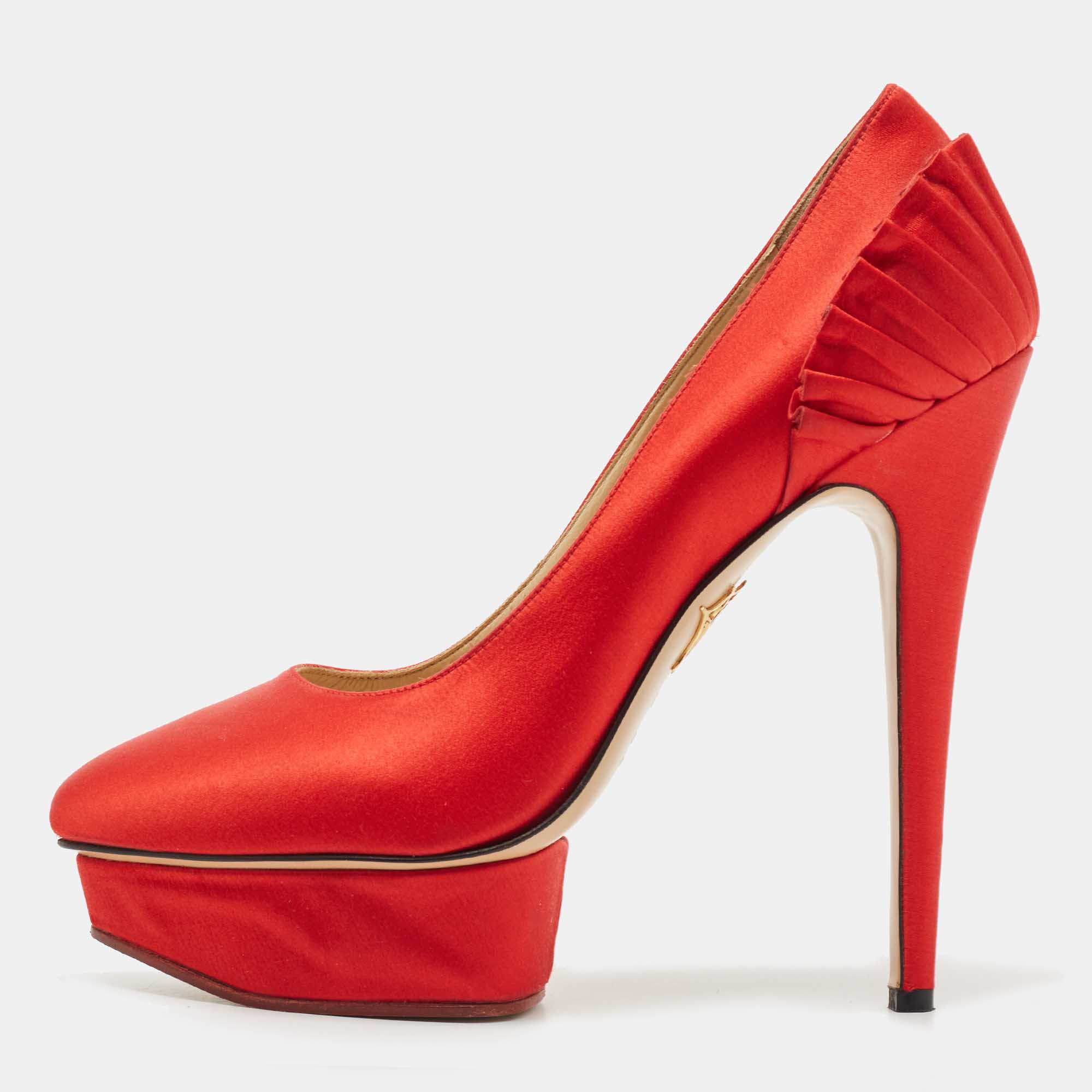 مملوكة مسبقًا Charlotte Olympia Red Satin Paloma Fan Pleat Platform Pumps Size 40