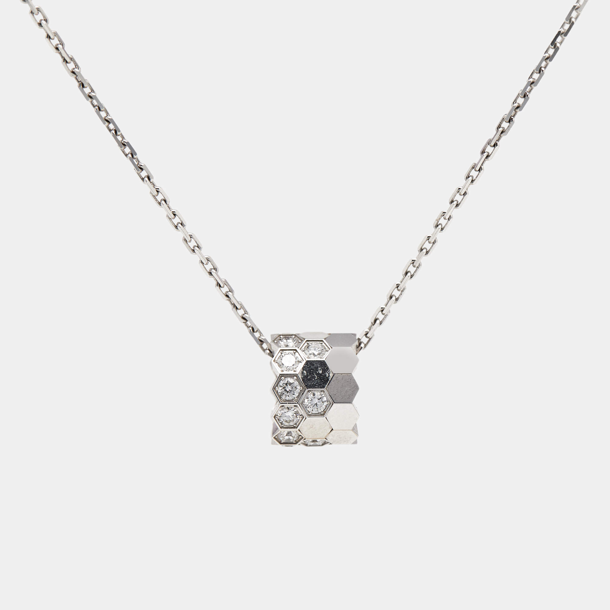 Chaumet Bee de Chaumet Diamonds 18k White Gold Neckalce