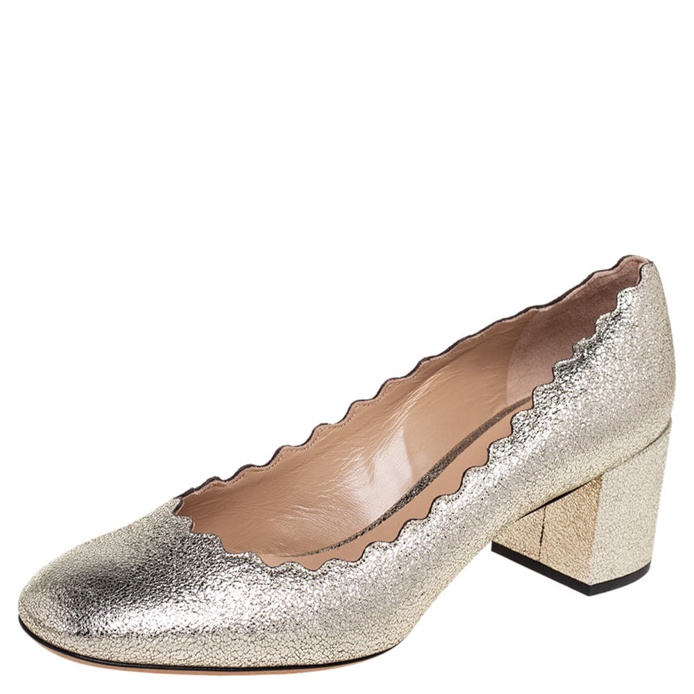 Pre Owned Chloe Gold Leather Lauren Scallop Trim Block Heel Pumps Size 38.5