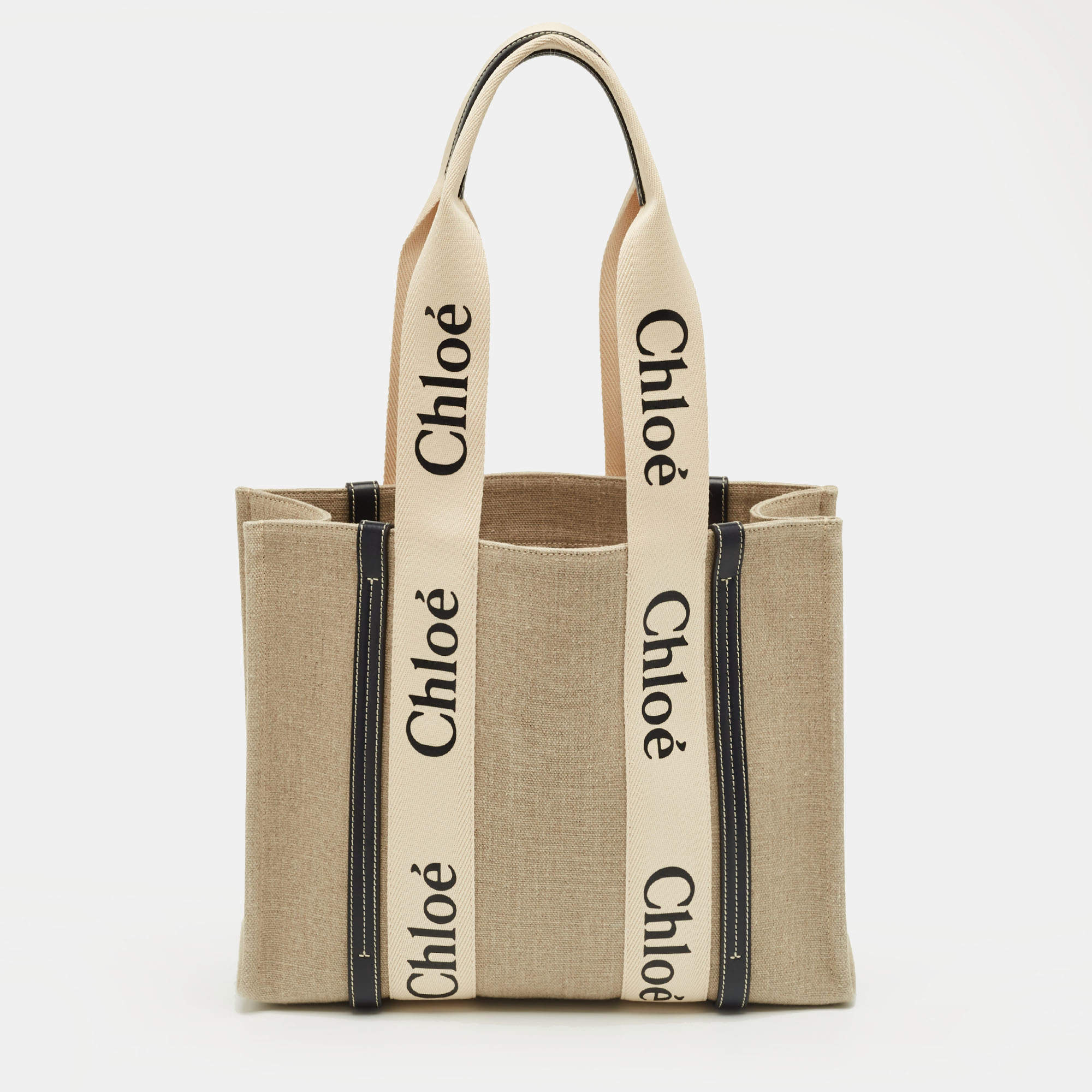 Pre Owned Chloé Beige/Navy Blue Canvas Medium Woody Tote