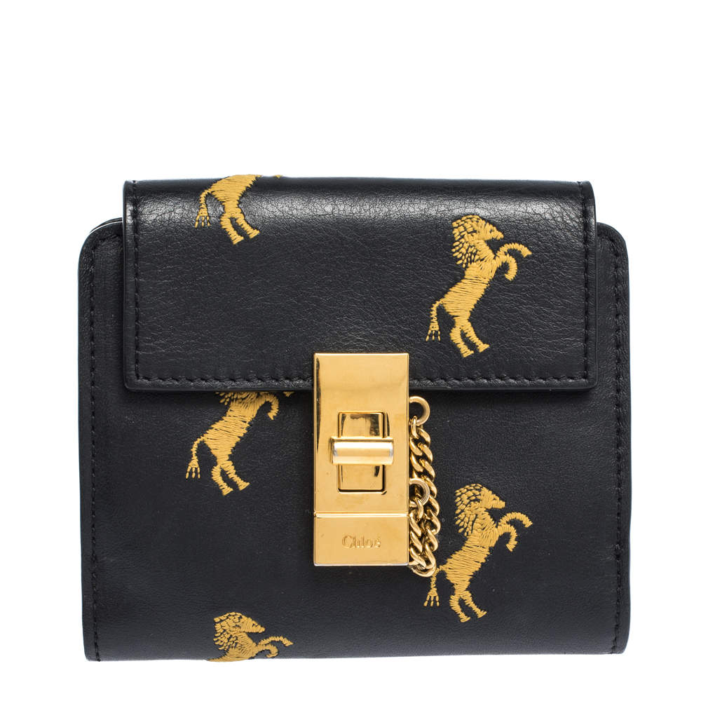 Pre Owned Chloe Dark Blue Leather Drew Compact Wallet