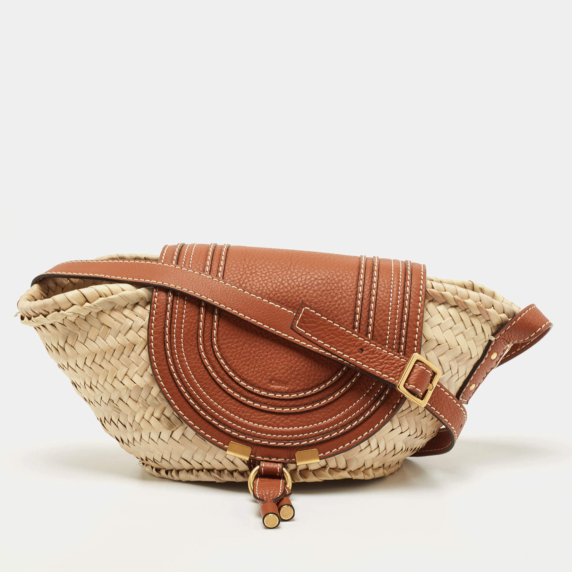 Pre Owned Chloe Brown/Beige Braided Raffia and Leather Small Marcie Basket Bag