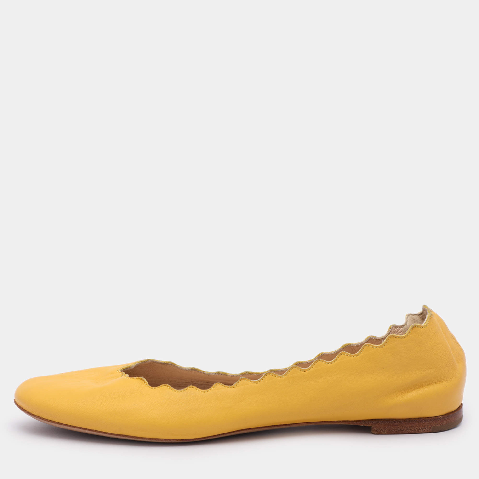 Pre Owned Chloe Yellow Leather Scalloped Ballet Flats Size 35