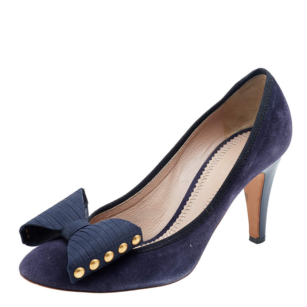Pre Owned Chloe Navy Blue Suede Studded Bow Pumps Size 37