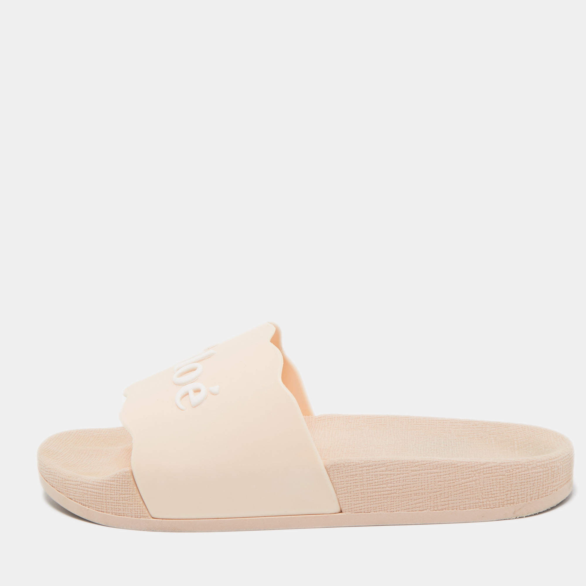 Pre Owned CHLOÉ Pink Rubber Scalloped Accent Flat Slides Size 38