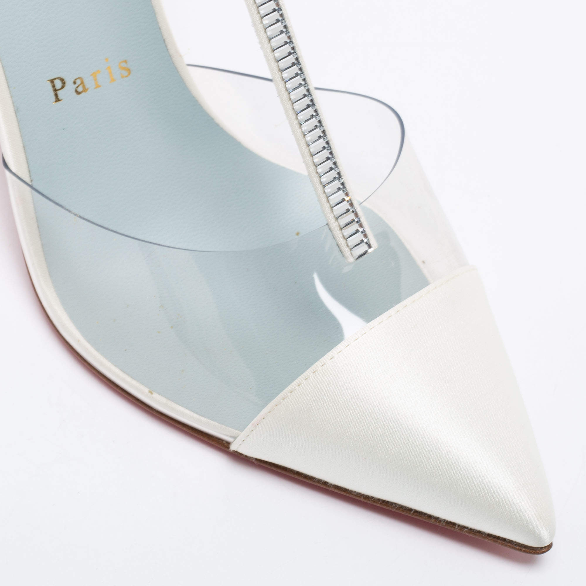 Pre Owned Christian Louboutin White/Transparent Satin And PVC Crystal Embellished Nosy Strass T-Strap Sandals Size 39