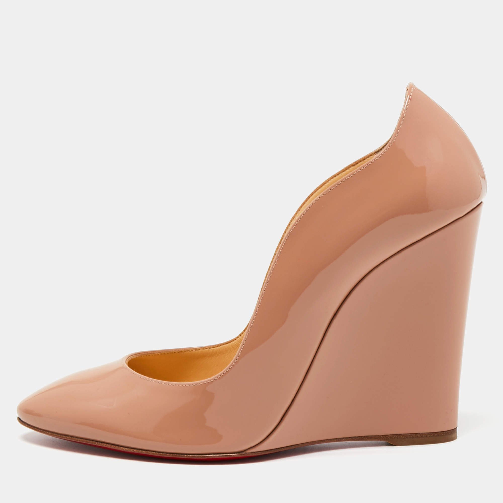 Pre Owned Christian Louboutin Beige Patent Leather Wedge Pumps Size 39