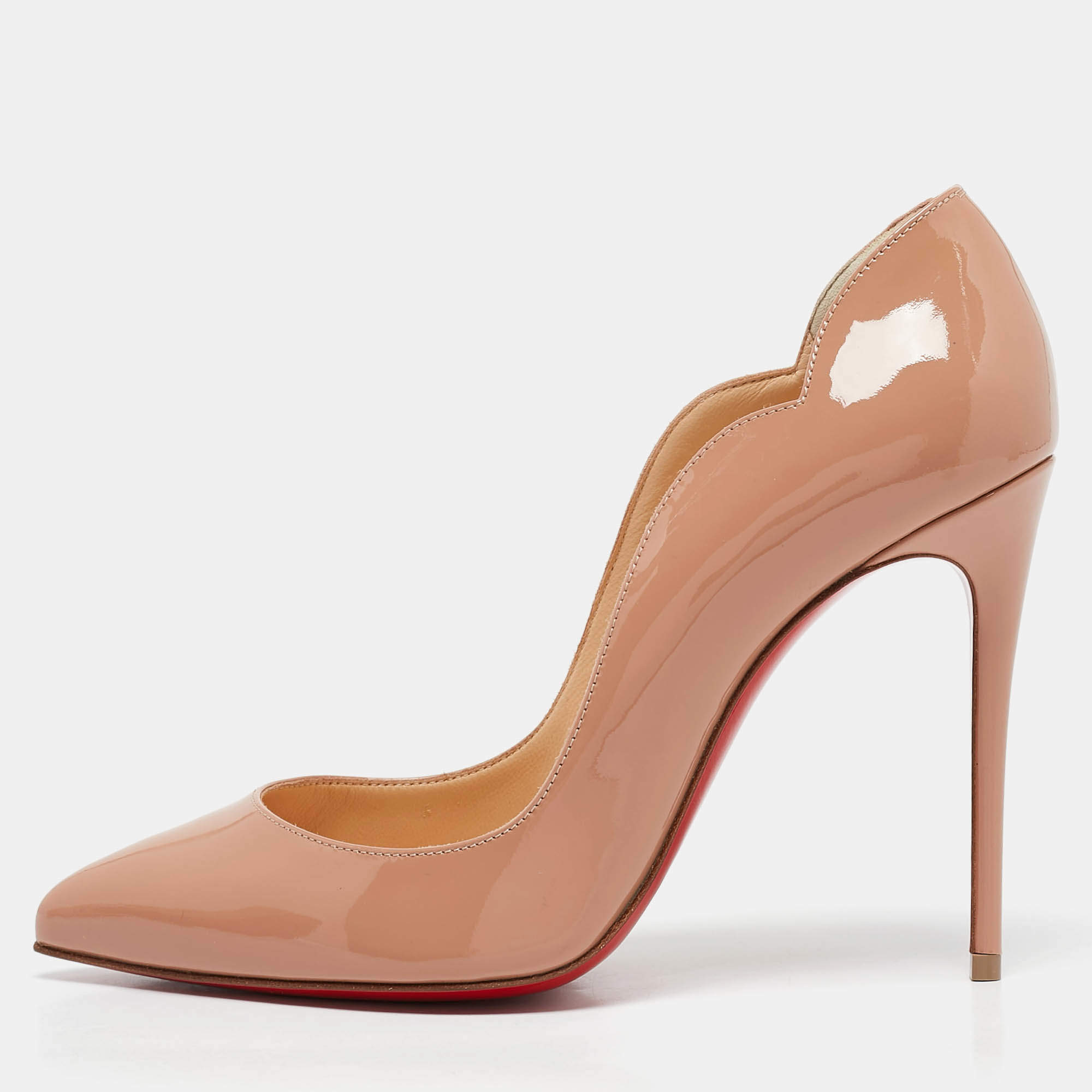 مملوكة مسبقًا Christian Louboutin Beige Patent Leather Hot Chick Pumps Size 37