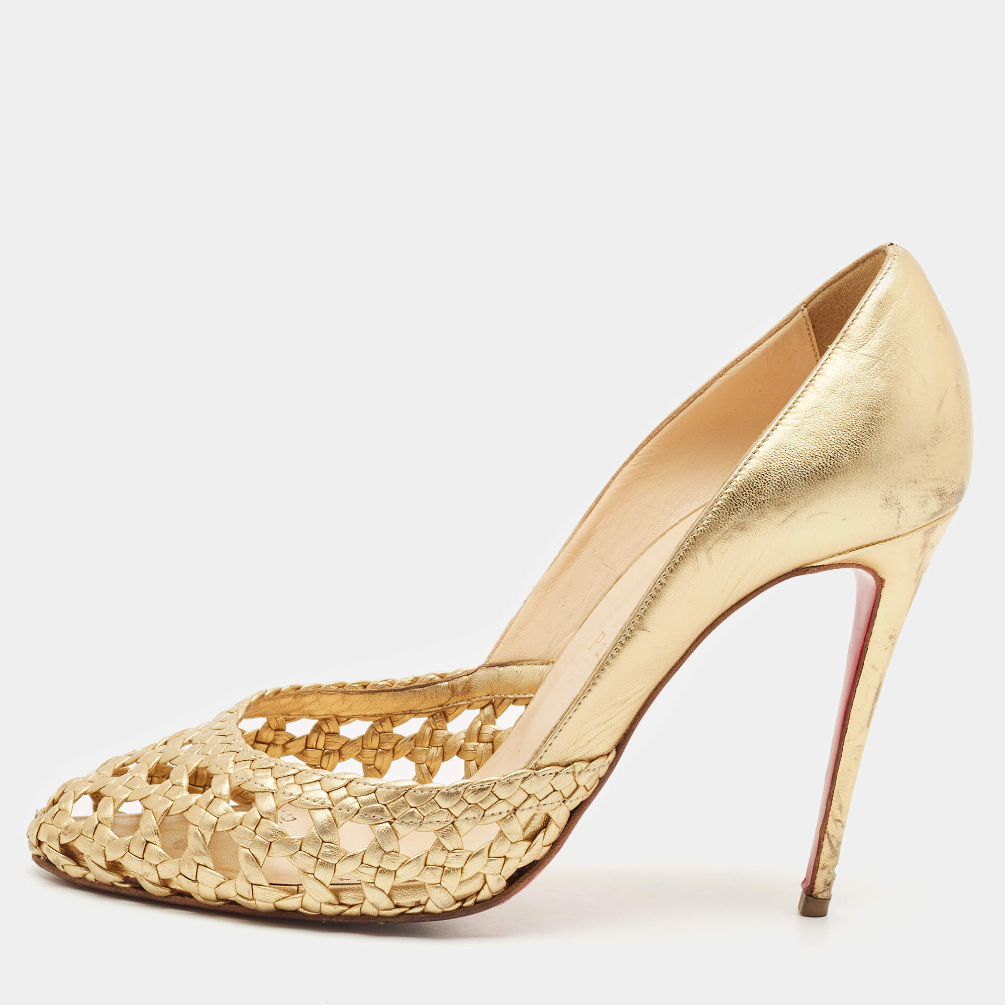 Pre Owned Christian Louboutin Gold Woven Leather Altressita Round Toe Pumps Size 37.5