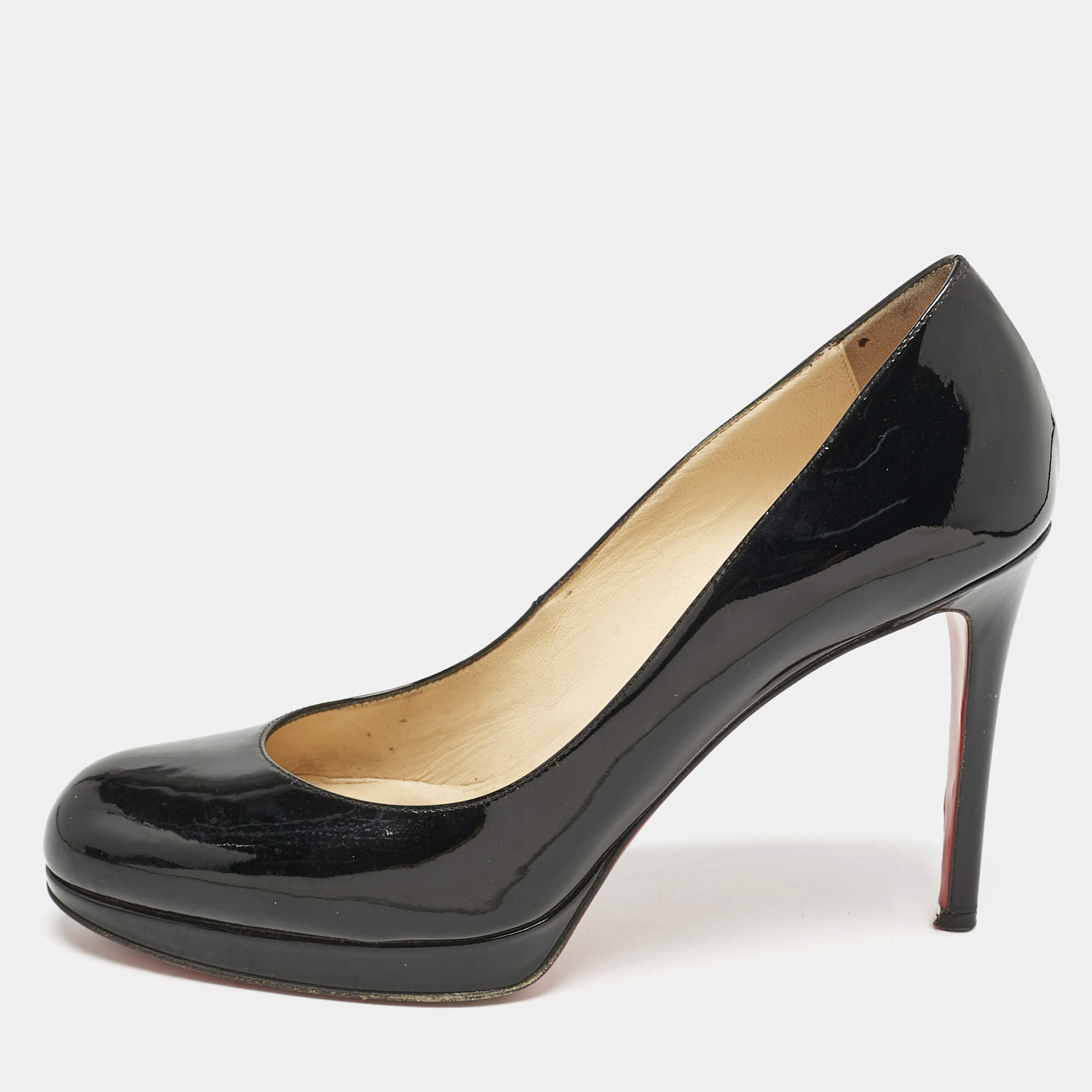 Pre Owned Christian Louboutin Black Patent Leather Simple Round Toe Pumps Size 38