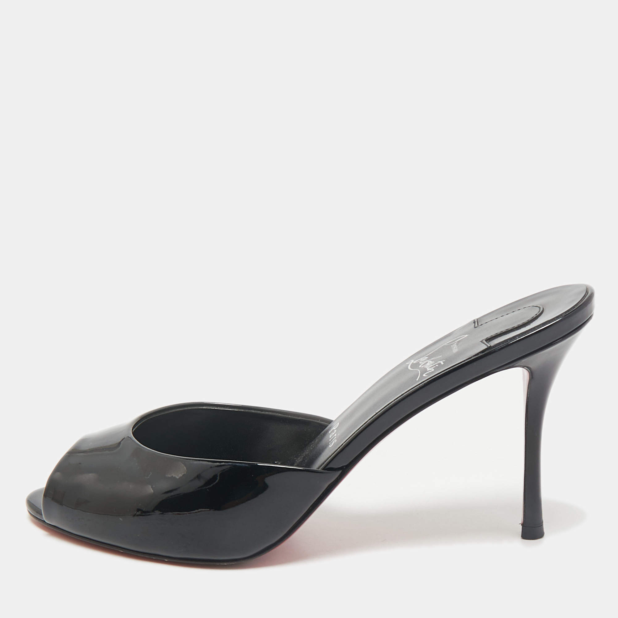 مملوكة مسبقًا صندل كريستيان لوبوتان جلد لامع أسود مي دولي سلايد مقاس 39