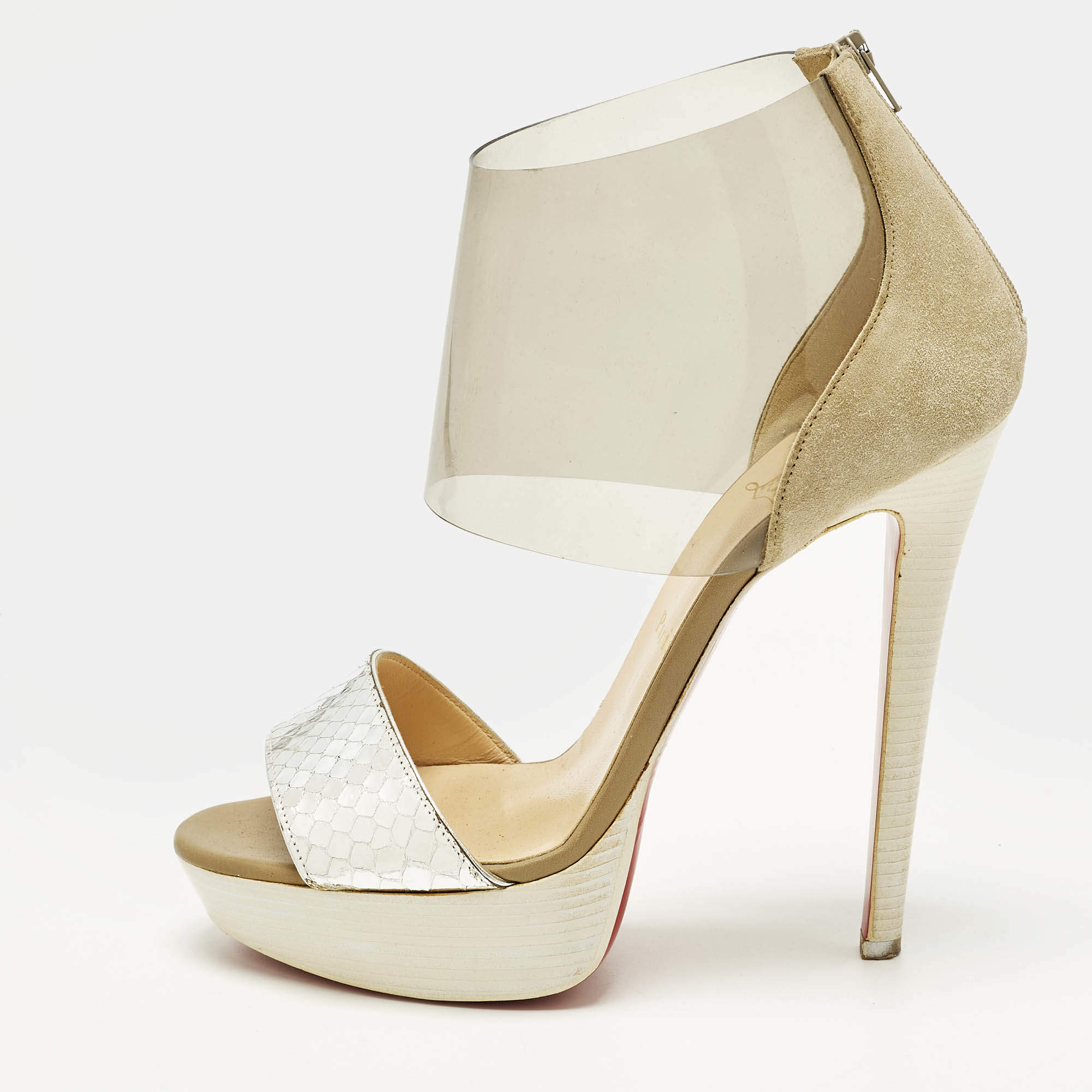 مملوكة مسبقًا صندل كريستيان لوبوتان دوفورا بنعل سميك PVC وجلد ثعبان فضي ميتاليك مقاس 37