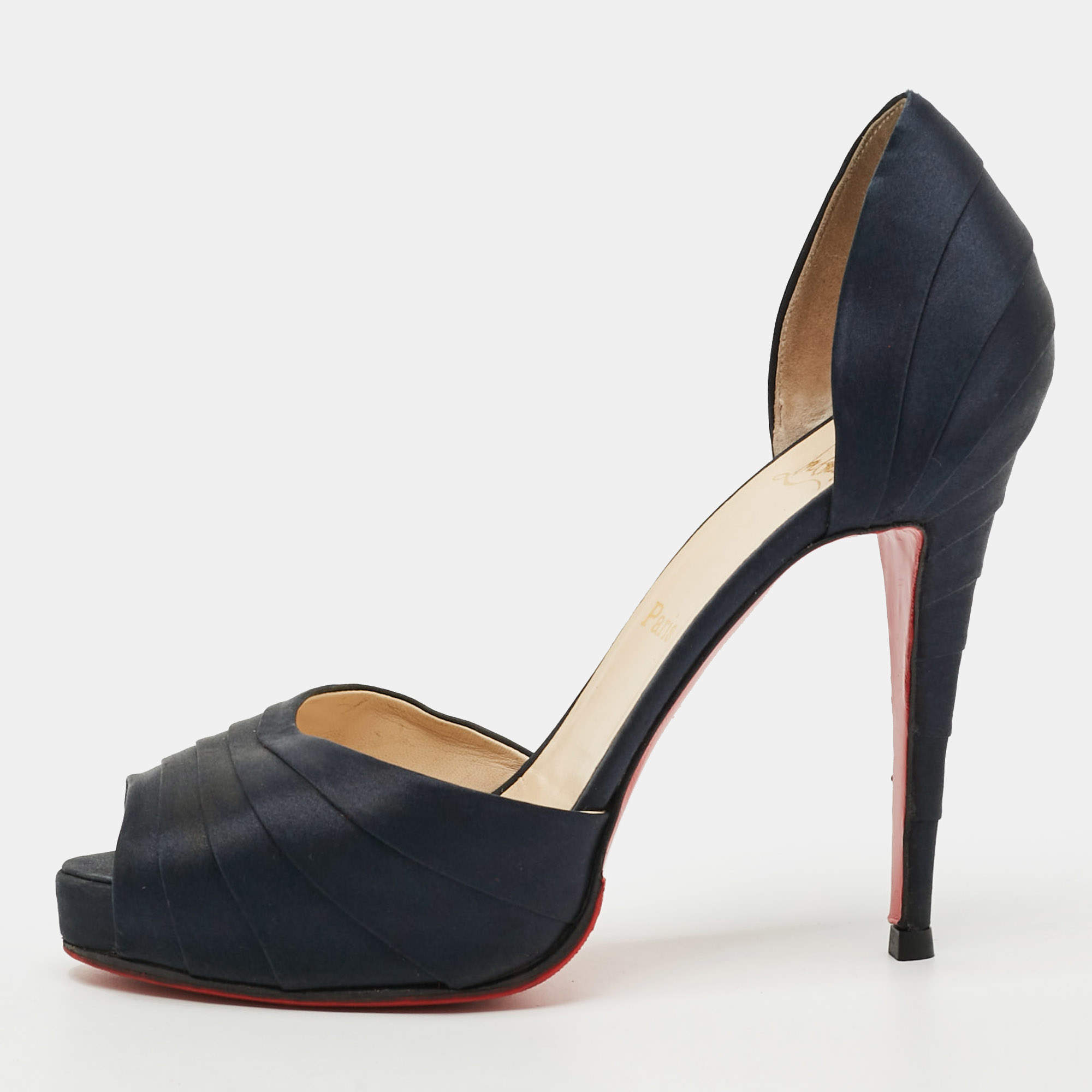 Pre Owned حذاء كريستيان لوبوتان أرماديلو دورسي جلد أسود مقاس 39