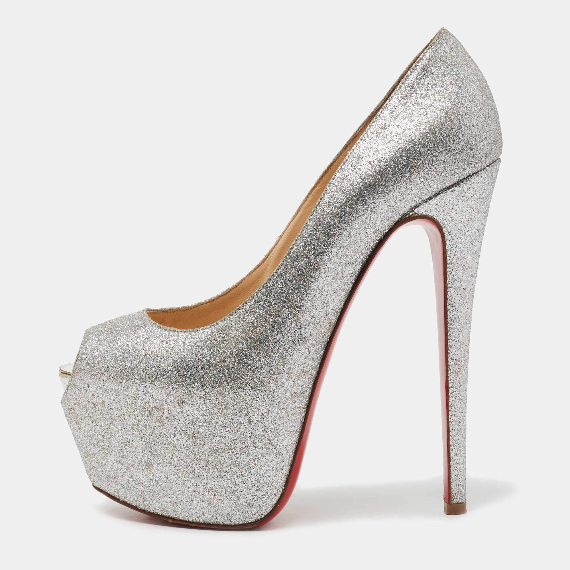 مملوكة مسبقًا حذاء كعب عالي كريستيان لوبوتان دافوديل غليتر فضي نعل سميك مقاس 38