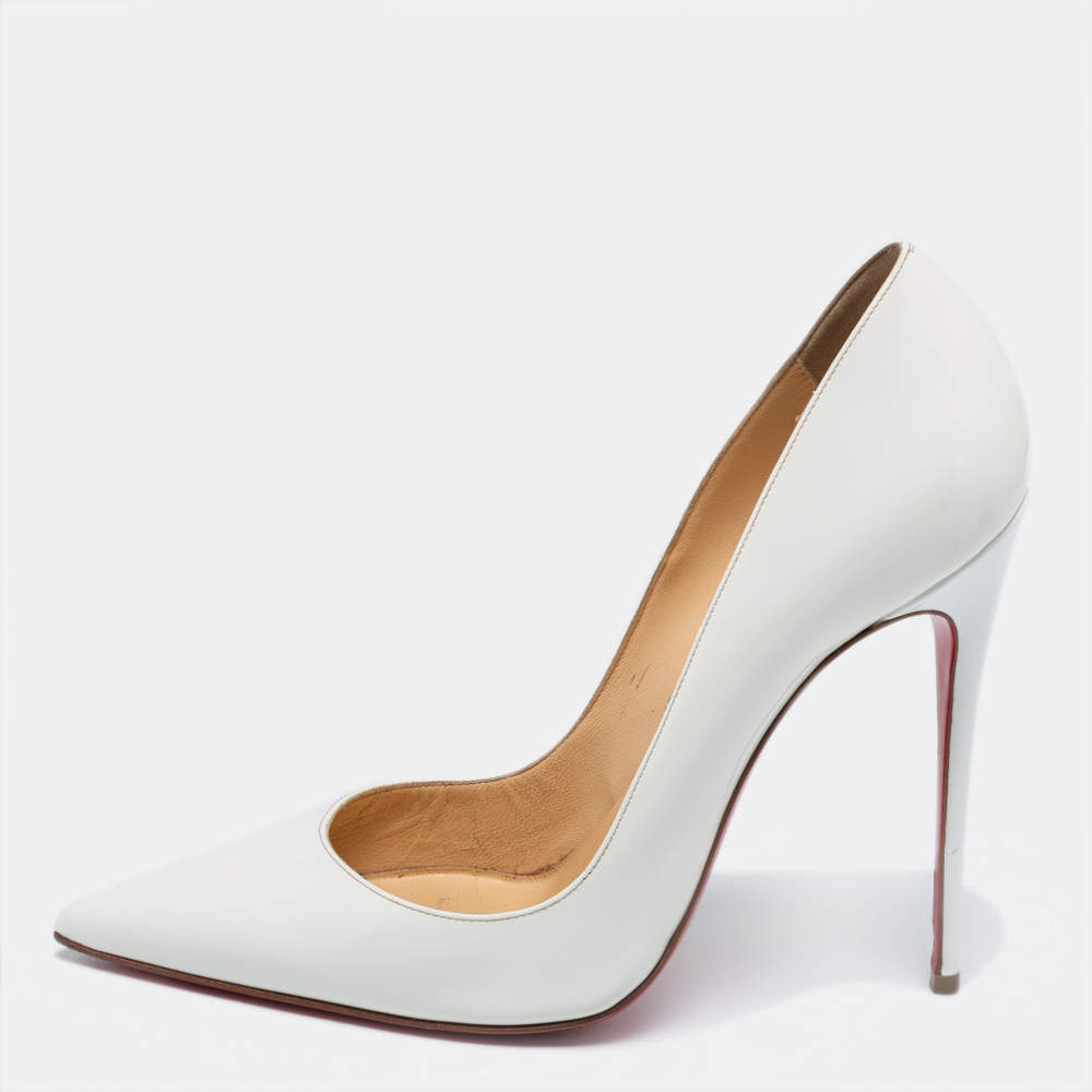 مملوكة مسبقًا حذاء كعب عالي كريستيان لوبوتان سو كيت جلد أبيض لامع قاس 39