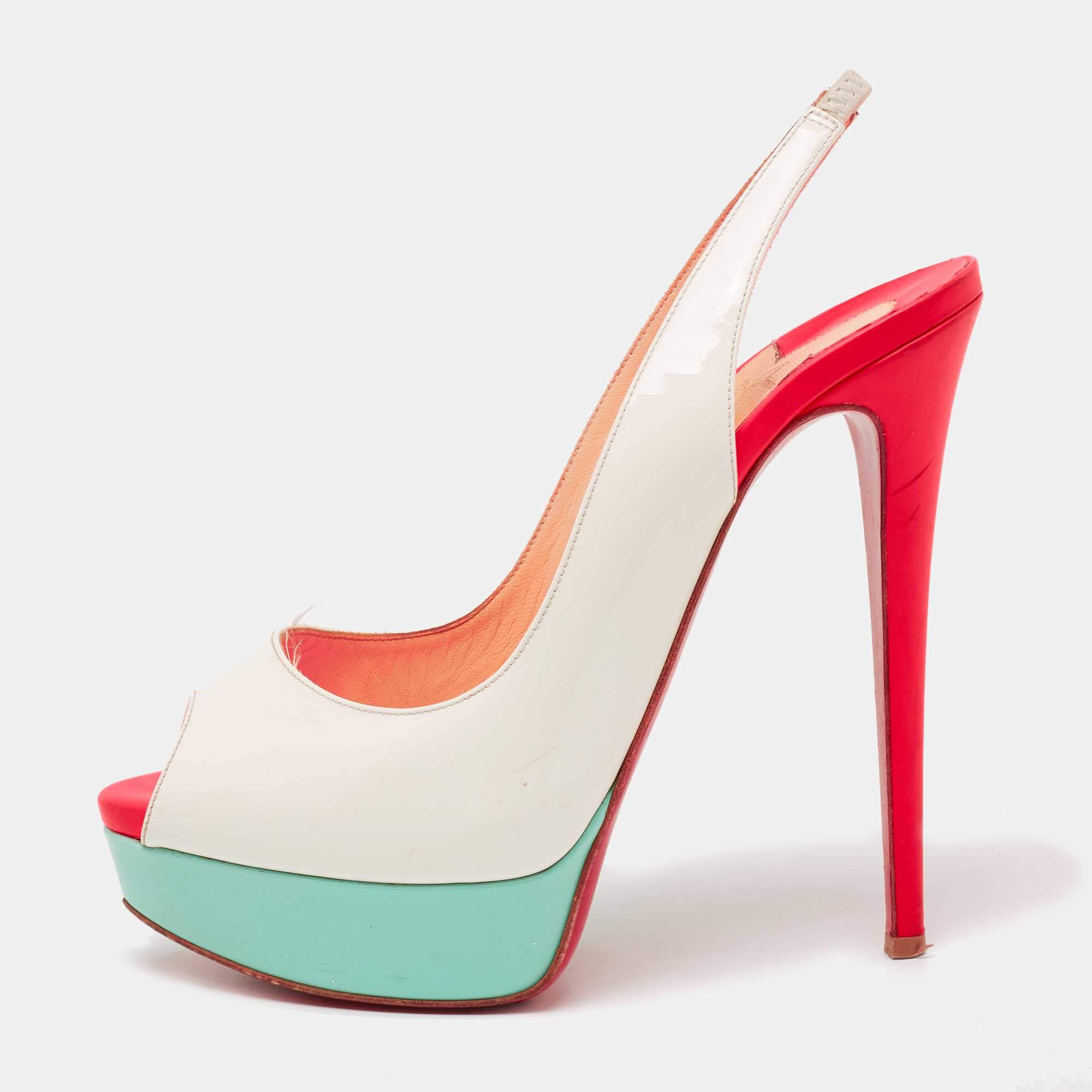 مملوكة مسبقًا صندل كر يستيان لوبوتان ليدي جلد متعدد الألوان لامع مقدمة مفتوحة نعل سميك فتحة كعب مقاس 39